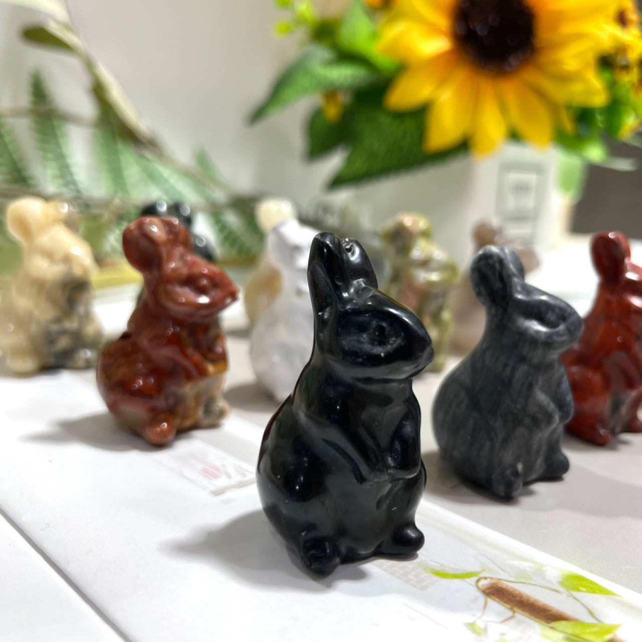 10 Counts Different Material Rabbit Crystal Clear Quartz Rose Quartz Lavakite Red Obsidian Fire Quartz Amethyst Green Aventurine Healing Stone Home Decoration From IG Crystal