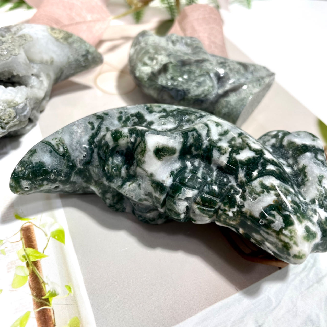 1~2 Counts Moss Agate Moon Face Crystal Healing Stone Home Decoration From IG Crystal