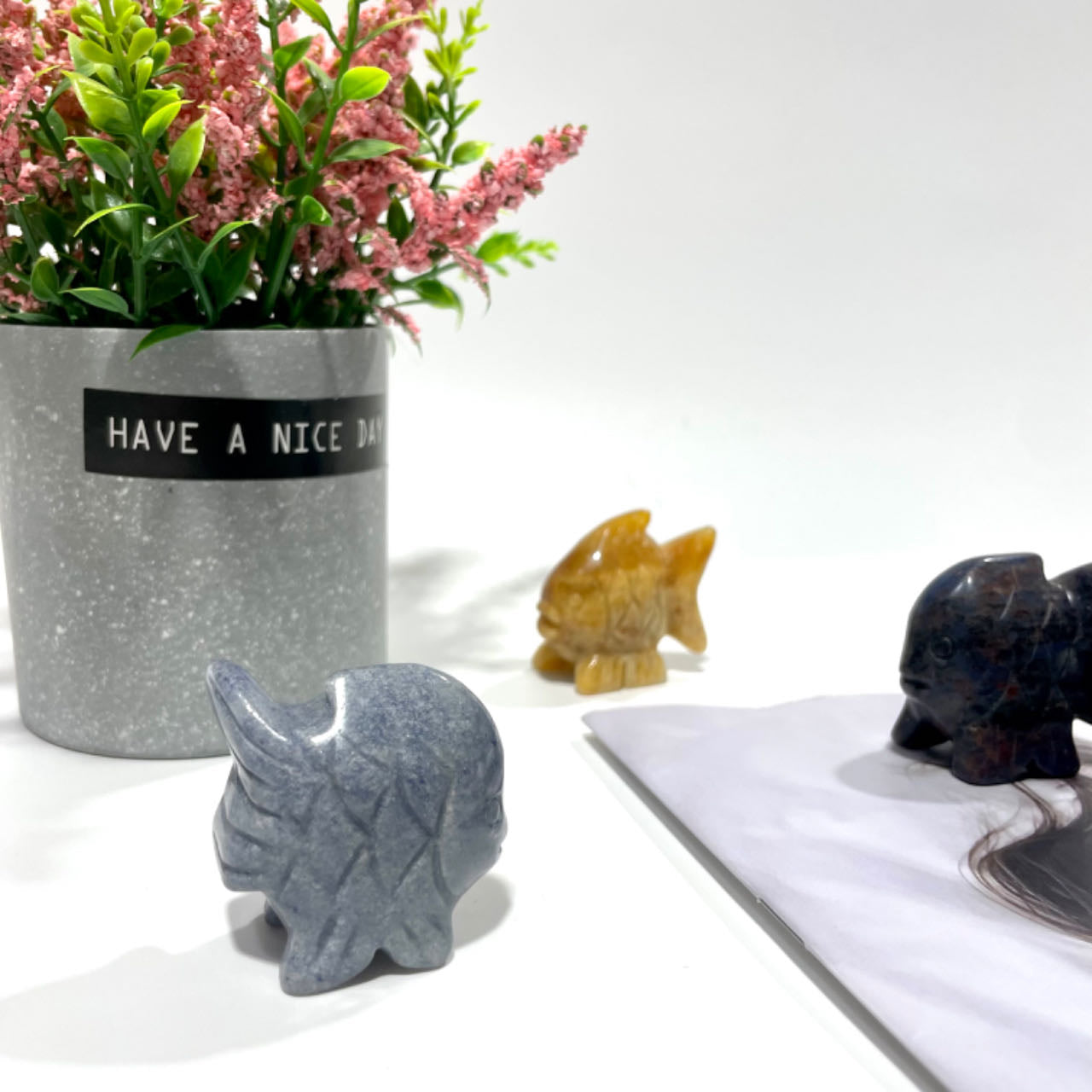 5 Counts Various Materials Goldfish Crystal Carving Healing Crystal Gem Reiki Healing Home Decor Crystal Jewelry Shop Pretty Crystals From IG Crystal