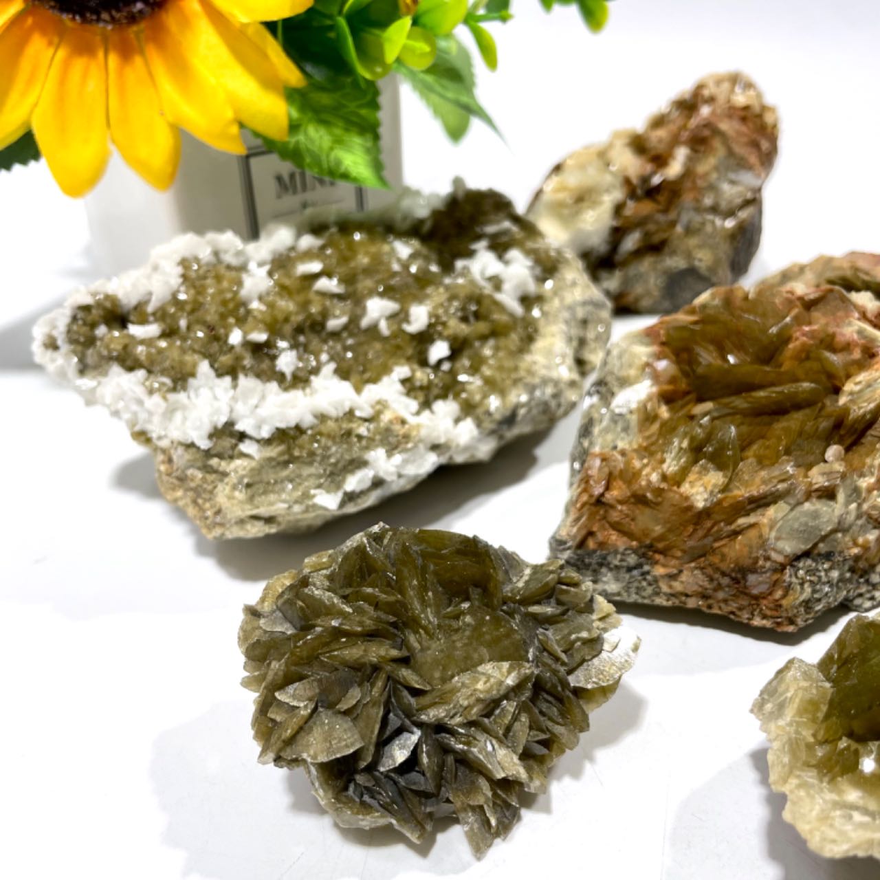 Siderite Cluster Geode Healing Crystal Gem Reiki Healing Home Decor Crystal Jewelry Shop Pretty Crystals From IG Crystal