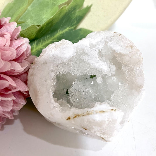 Heart Shape Morocco Agate Geode Healing Crystal Home Decor From IG Crystal