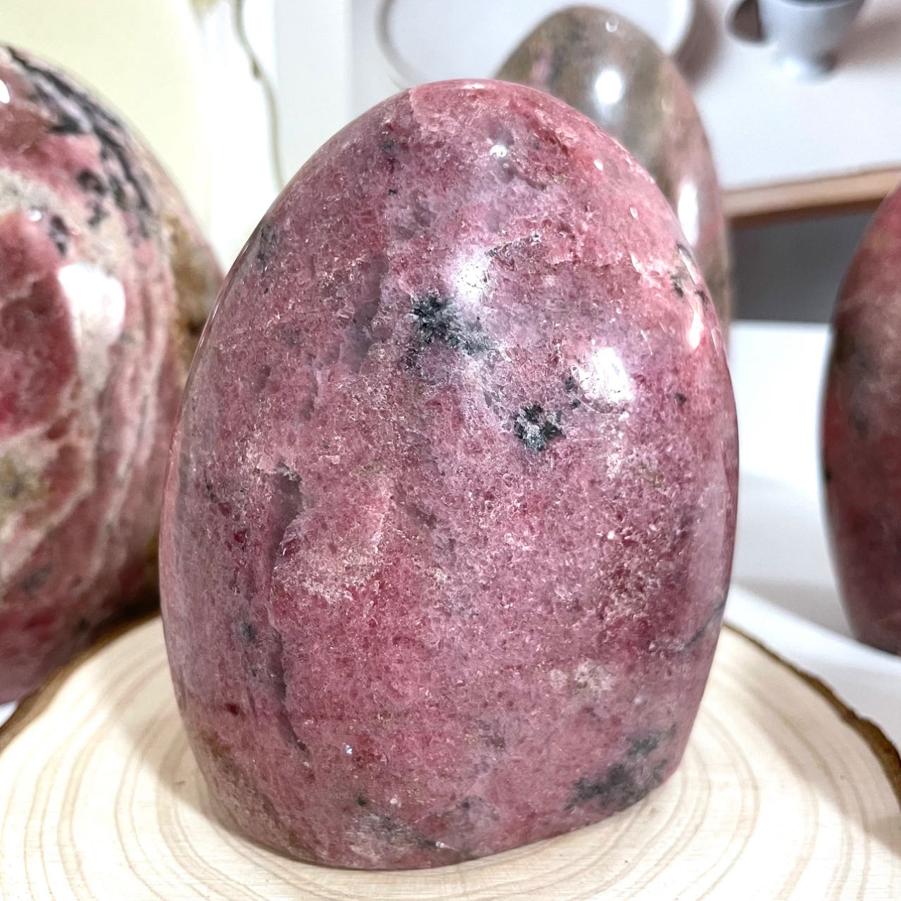 Rhodonite Raw Stone Mountain 1~2 Counts Healing Stone Home Decoration From IG Crystal
