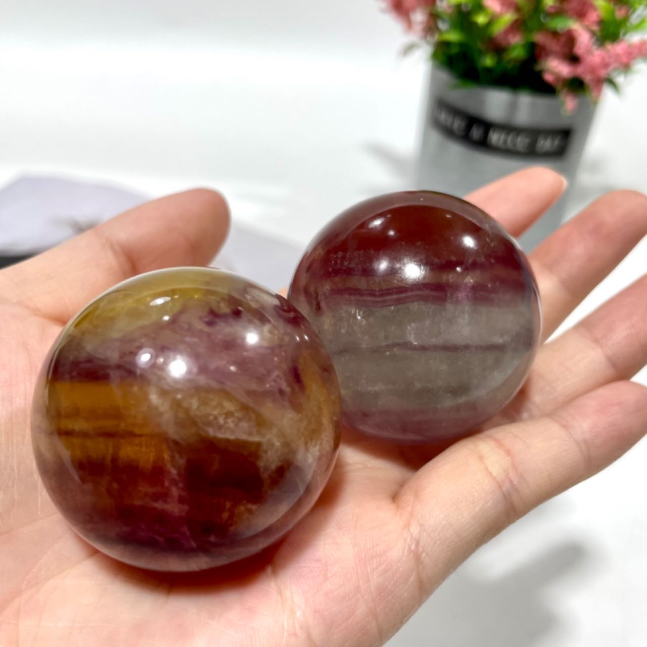 Candy Fluorite Balls 4~7CM Large Crystals Sphere Decorative Ball Meditation Witchcraft Healing Stone Home Decoration From IG Crystal