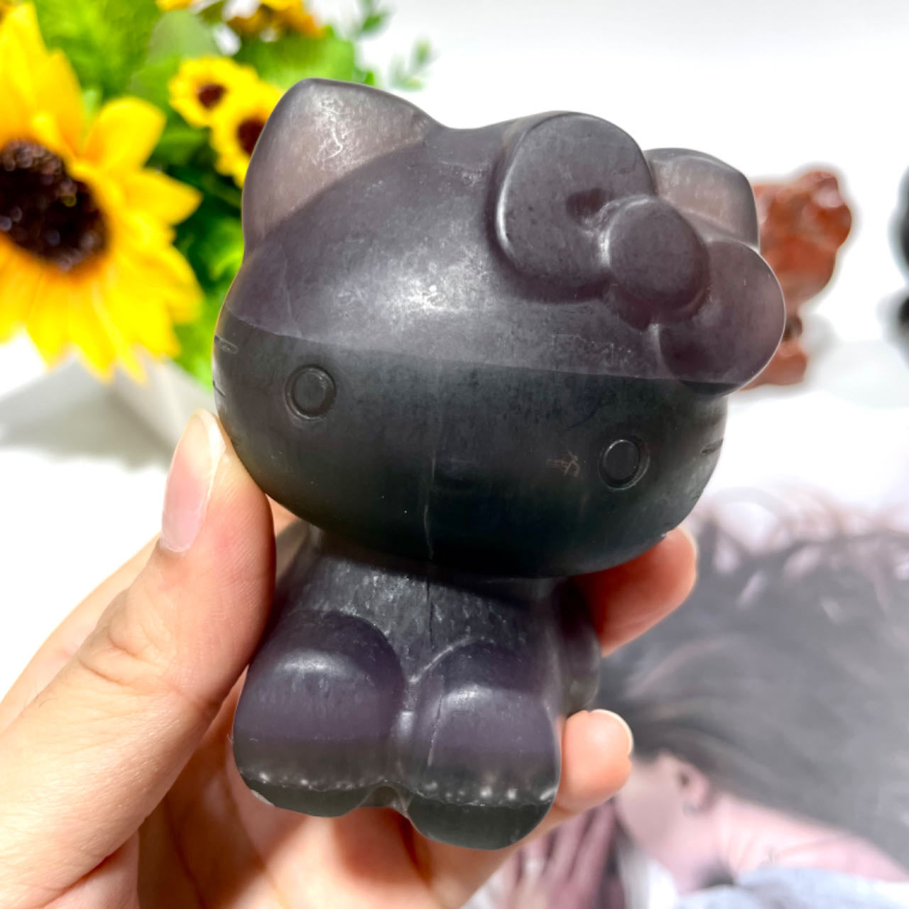 2 Counts 7.5CM Height Different Materials Hello Kitty Crystal Carvings Healing Crystal Gem Reiki Healing Home Decor Crystal Jewelry Shop Pretty Crystals From IG Crystal