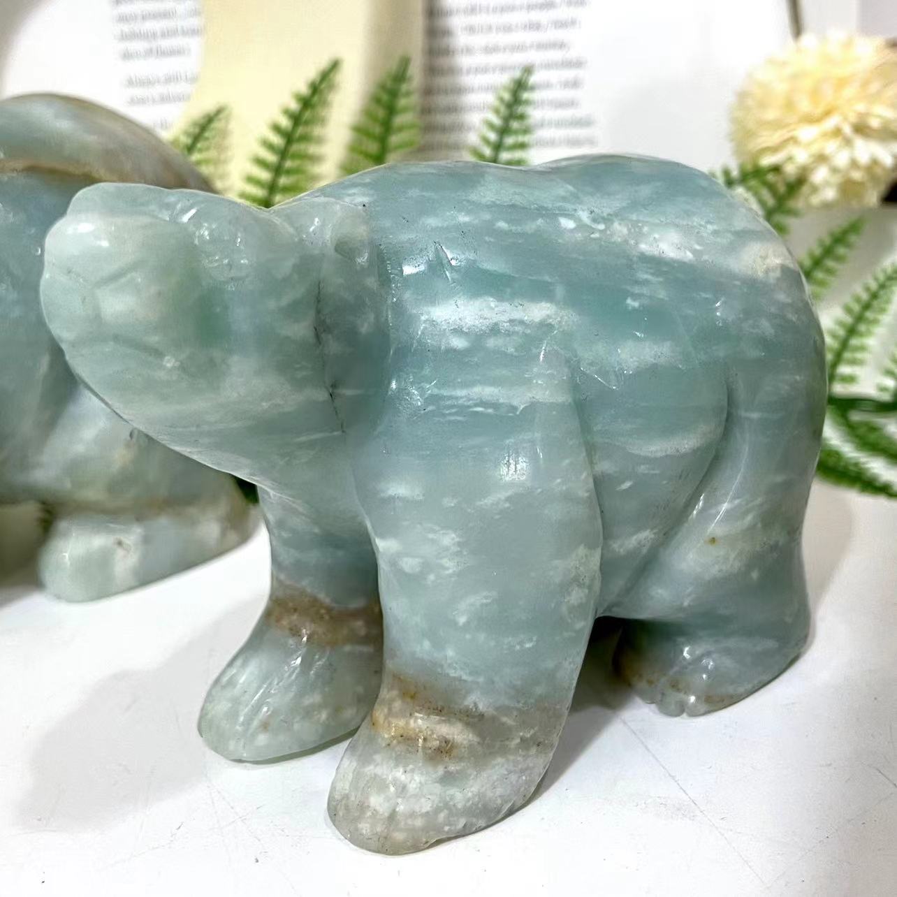 Carribean Calcit Animals Crystal Elephant Penguin Bear Healing Stone Stochastic 1PCS From IG Crystal