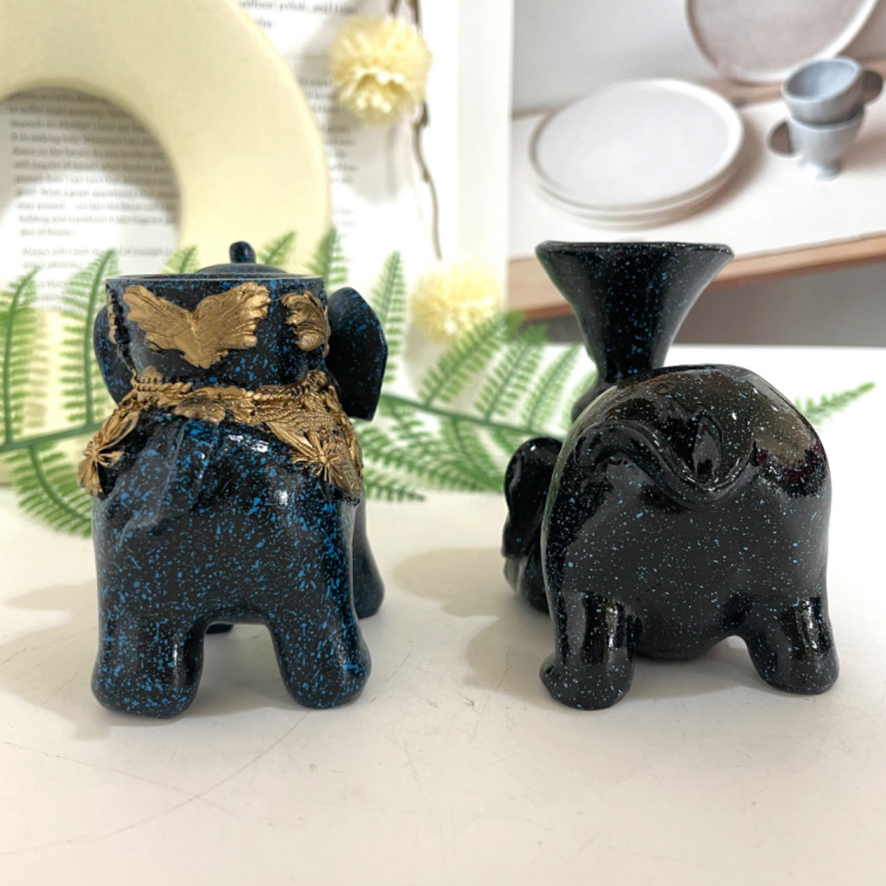 2PCS Elephant Stand Black Blue Healing Stone Home Decoration For Crystal Ball From IG Crystal
