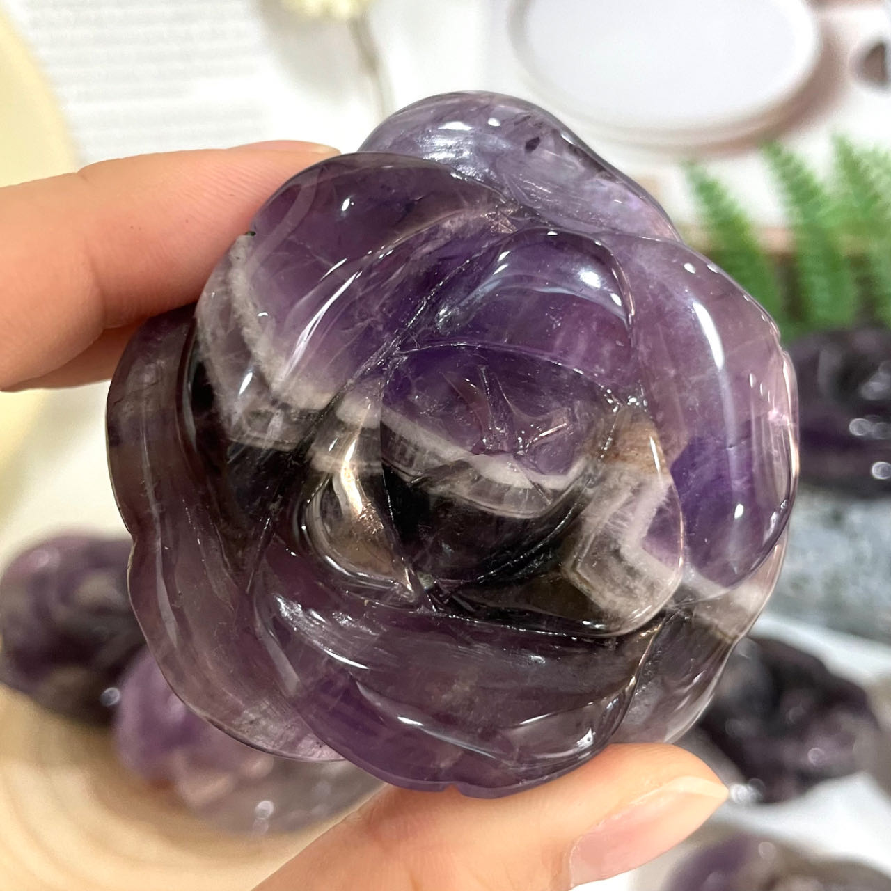Stochastic 2PCS Flower Crystals Dream Amethyst From IG Crystal