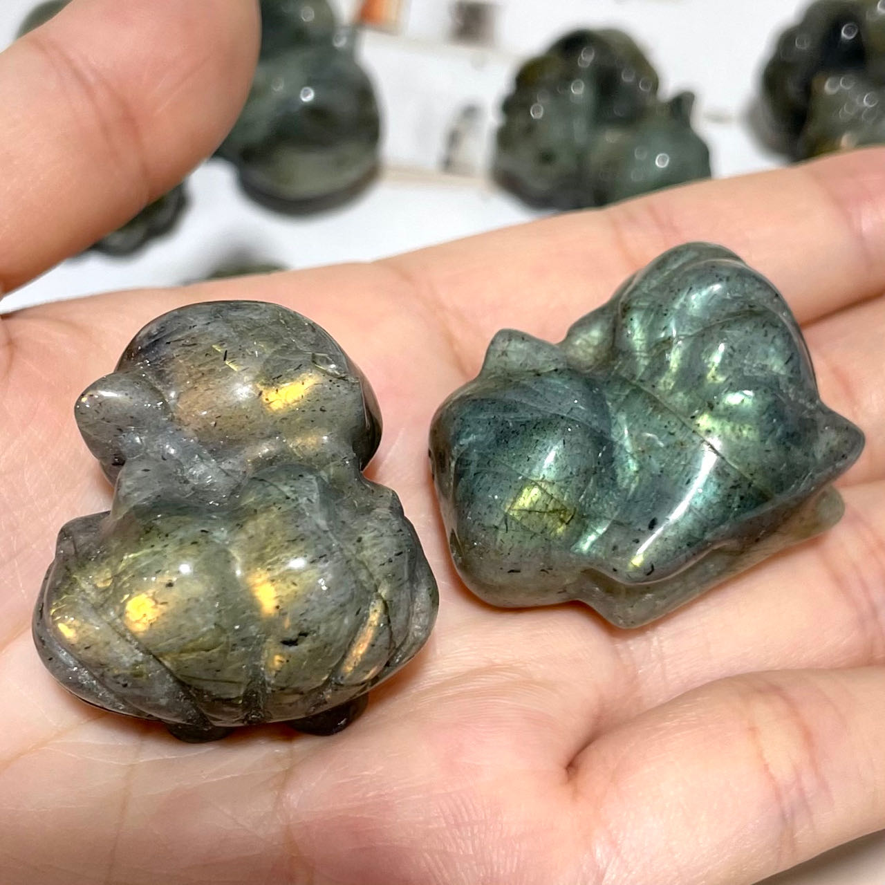4 Counts Labradorite Small Cute Nine-tailed Fox Crystal Healing Crystal Home Decoration From IG Crystal