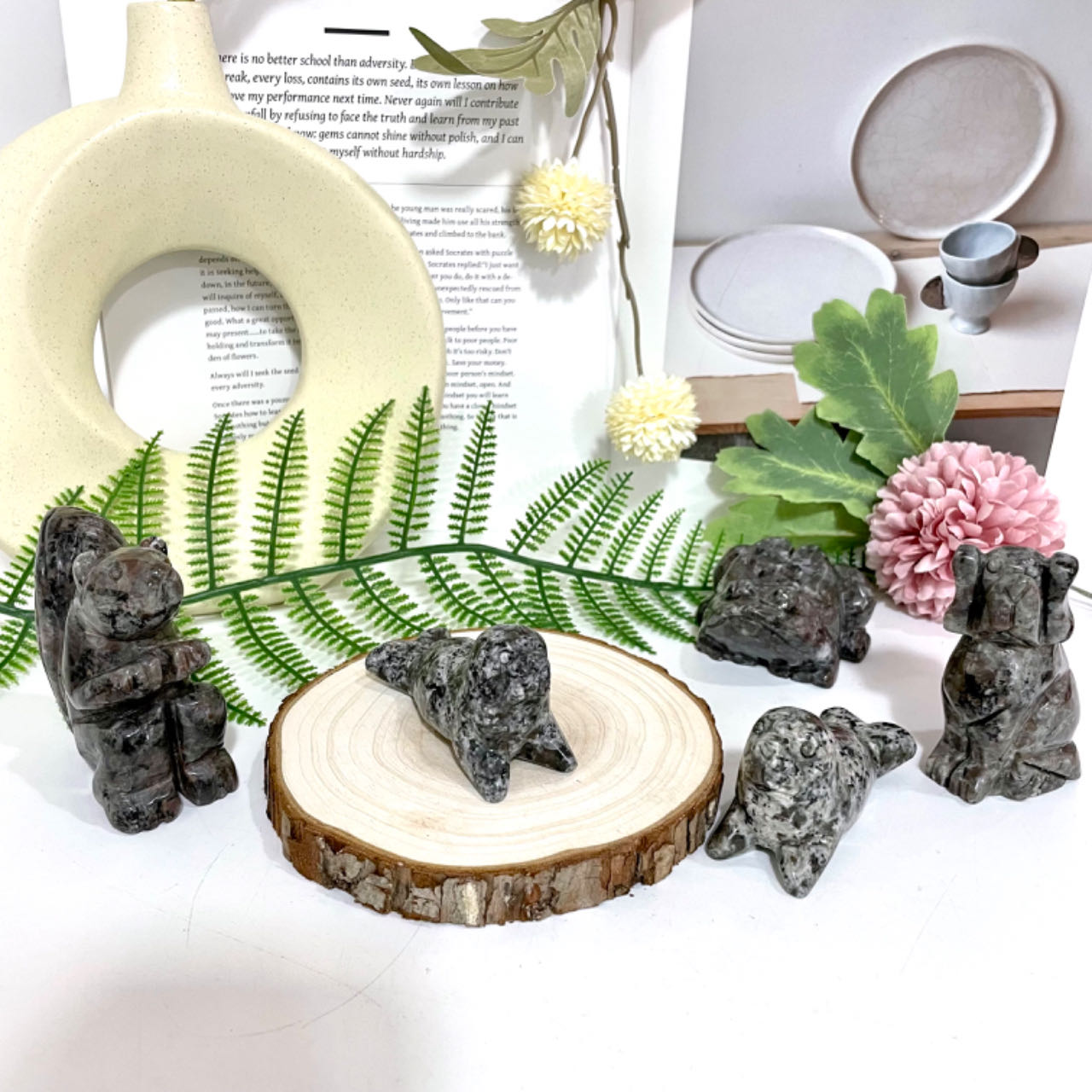 Yooperlite Bear Rabbit Seal Squirrel Frog Dog Crystal Healing Stone From IG Crystal