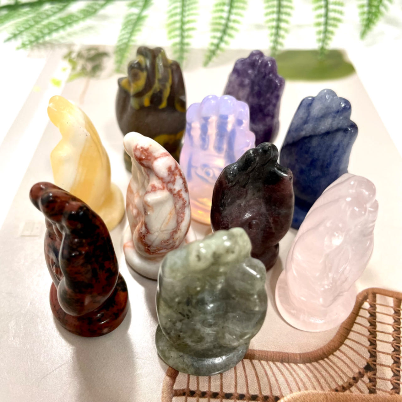 10 Counts Different Material 1.5 Inch Buddha's-hand Crystal Rose Quartz Clear Quartz Kiwi Jasper Sodalite Amethyst Opalite Unakite Healing Crystal From IG Crystal