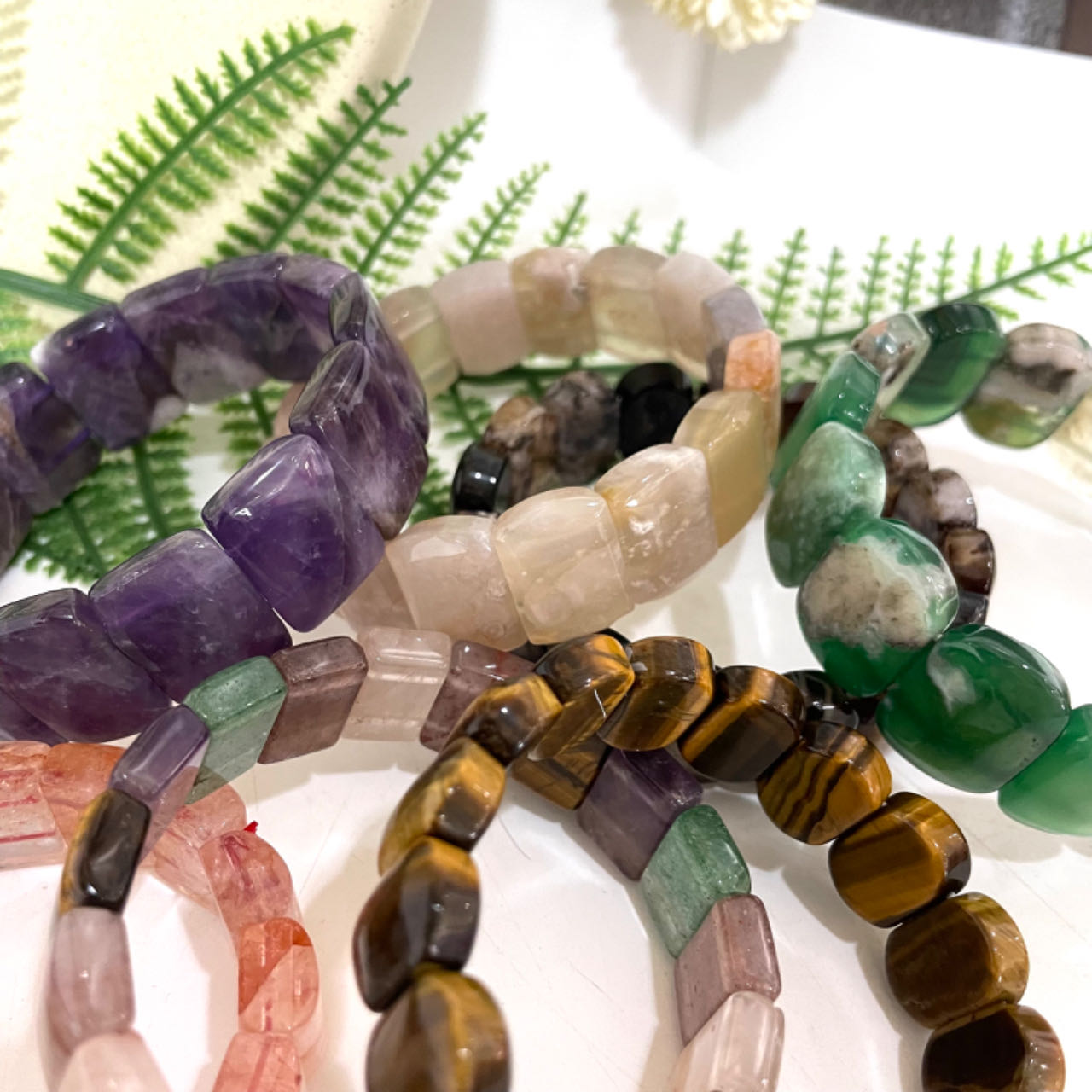 2PCS Set Square Crystal Bracelets Black Flower Agate Pink Flower Agate Green Flower Agate Fire Quartz Yellow Tiger Eyes Amethyst Healing Stone From IG Crystal