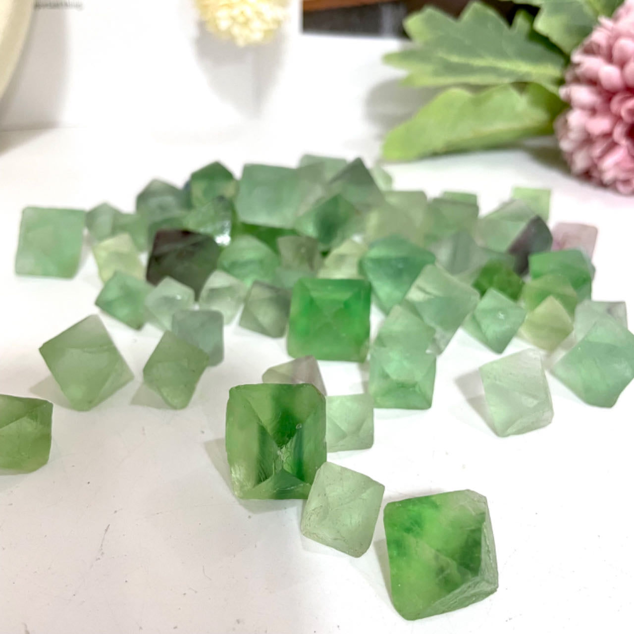 Green Flourite Diamond Shape Healing Stone About 300G From IG Crystal