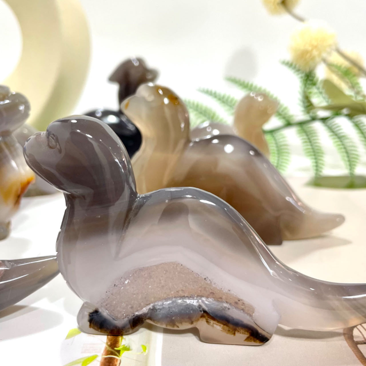 2 Counts Geode Agate Dinosaur Crystal Healing Crystal Home Decoration From IG Crystal
