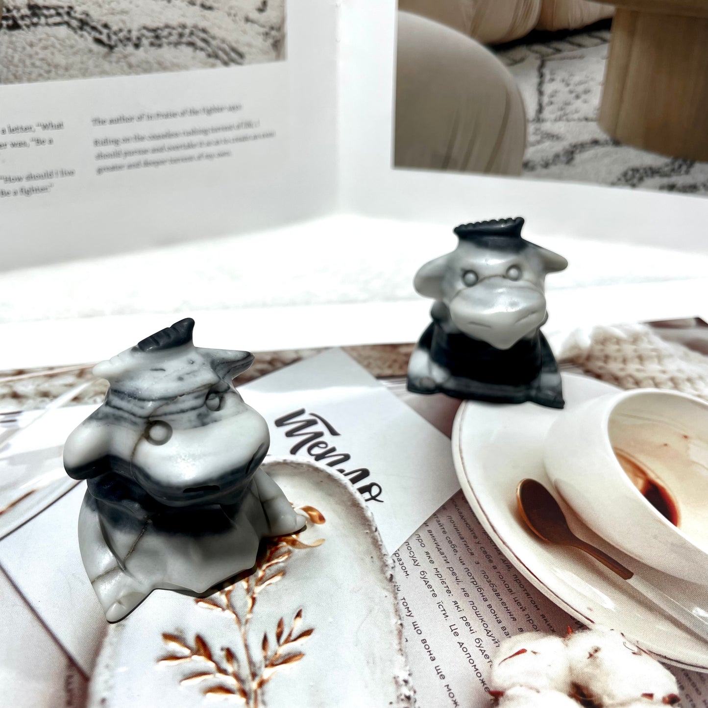3 Counts Taiji Stone Tai Chi Stone Cow Crystal Carving Healing Stones Natural Stone Chakra Balancing Reiki Home Office Decor From IG Crystal