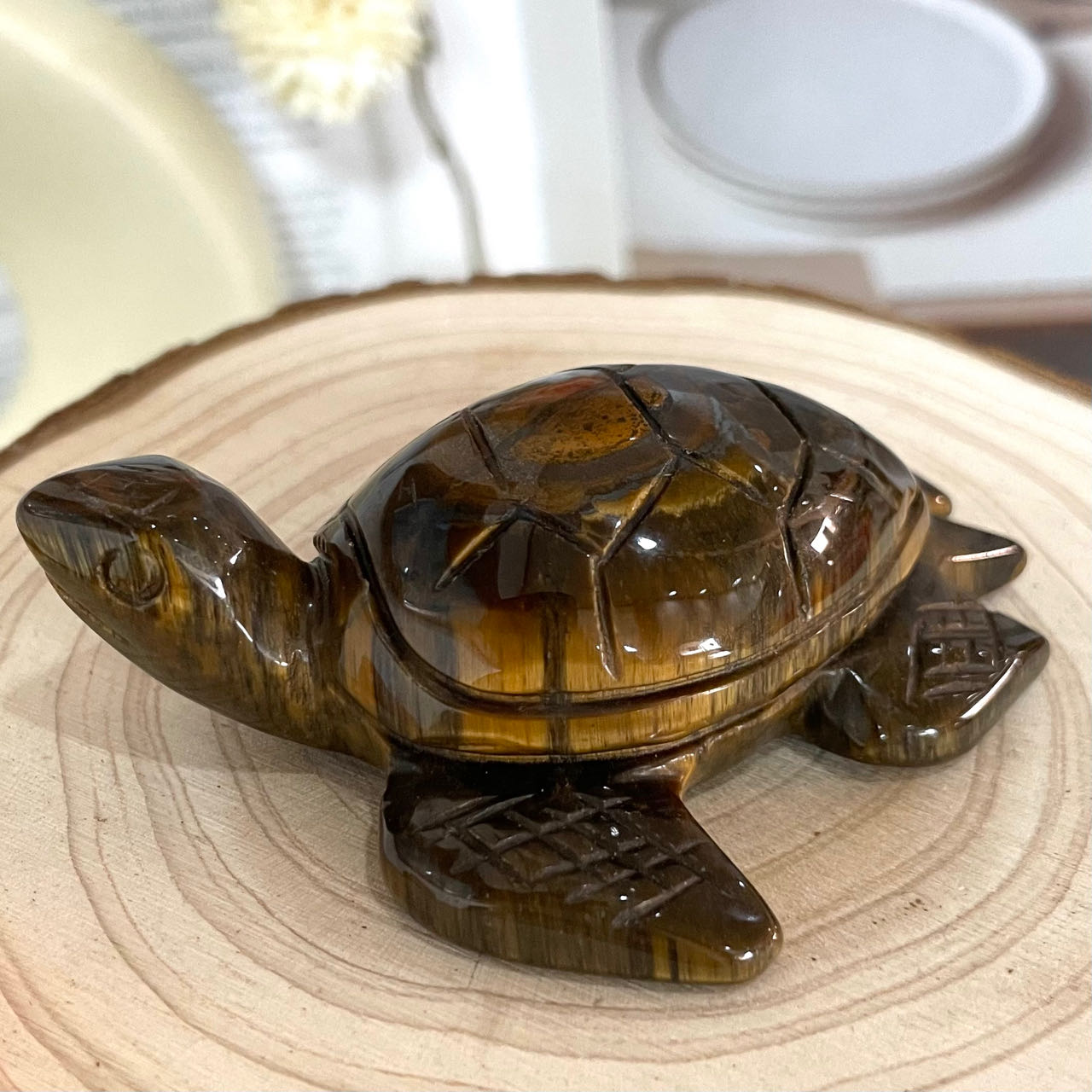 Small Yellow Tiger Eyes Animals Crystal Fish Dolphin Chicken Elephant Dinosaur Wolf Shark Tortoise Healing Stone Home Decoration From IG Crystal