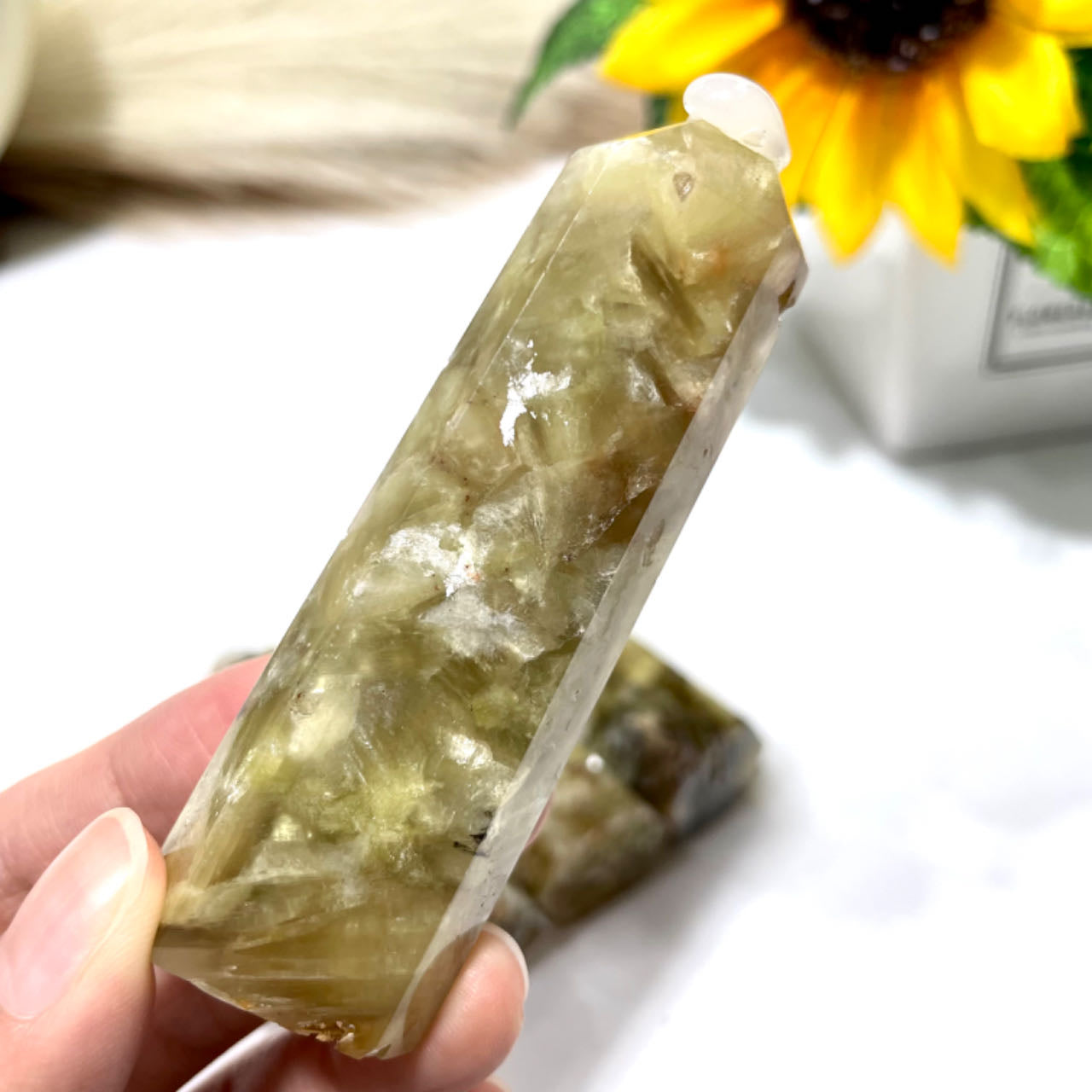 4 Counts 9cm Height Golden Mica Wand Tower 6 Faceted Healing Crystal Gem Reiki Healing Home Decor Crystal Jewelry Shop Pretty Crystals From IG Crystal