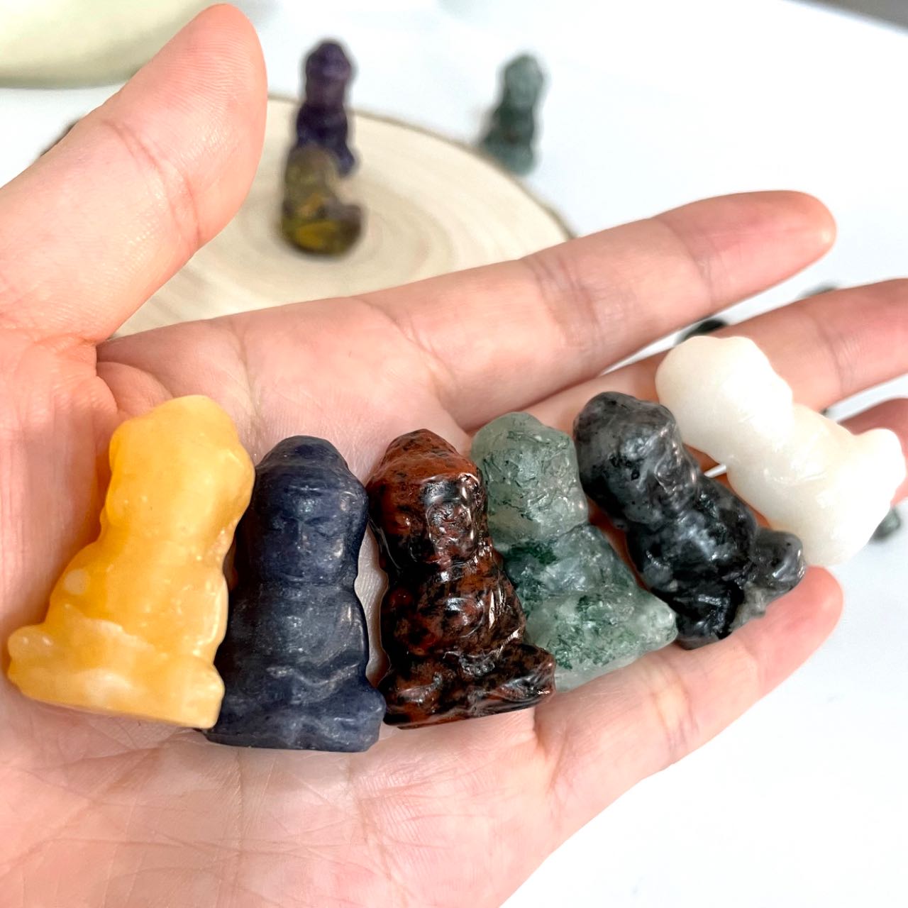 5 Counts Small Buddha Crystal Different Stones Healing Stone Home Decoration From IG Crystal