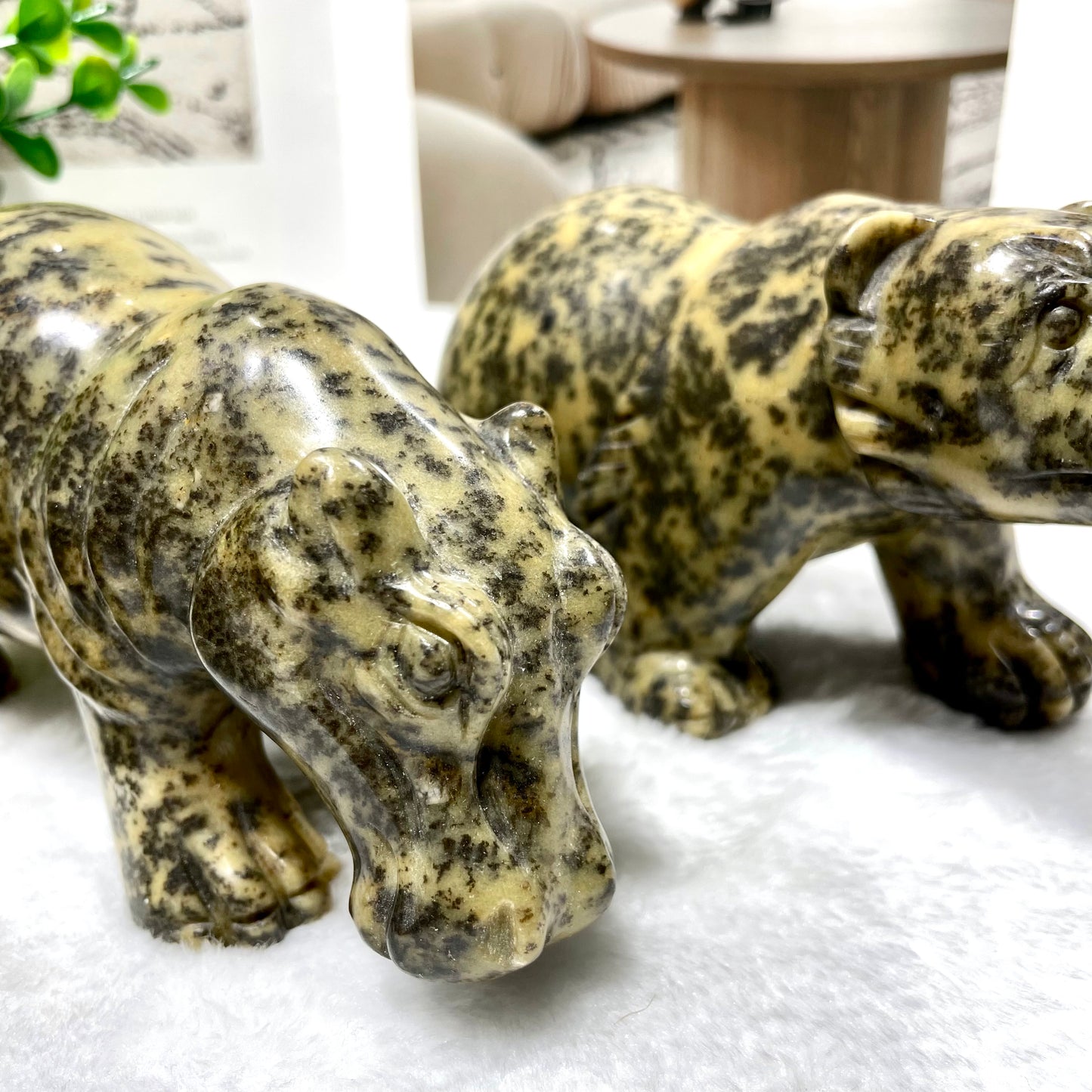 1 Count Floriated Jasper Animals Crystal Carvings Bear Hippo Dog Carvings Healing Stones Natural Stone Chakra Balancing Reiki Home Office Decor From IG Crystal