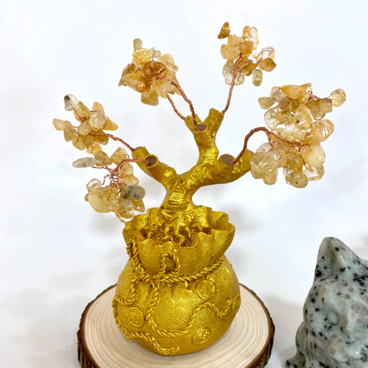 Money Tree Yellow Crytal Amethyst Rose Quartz Green Flourite Healing Crystals and Stones Tree for Home and Office Desk Decoration From IG Crystal