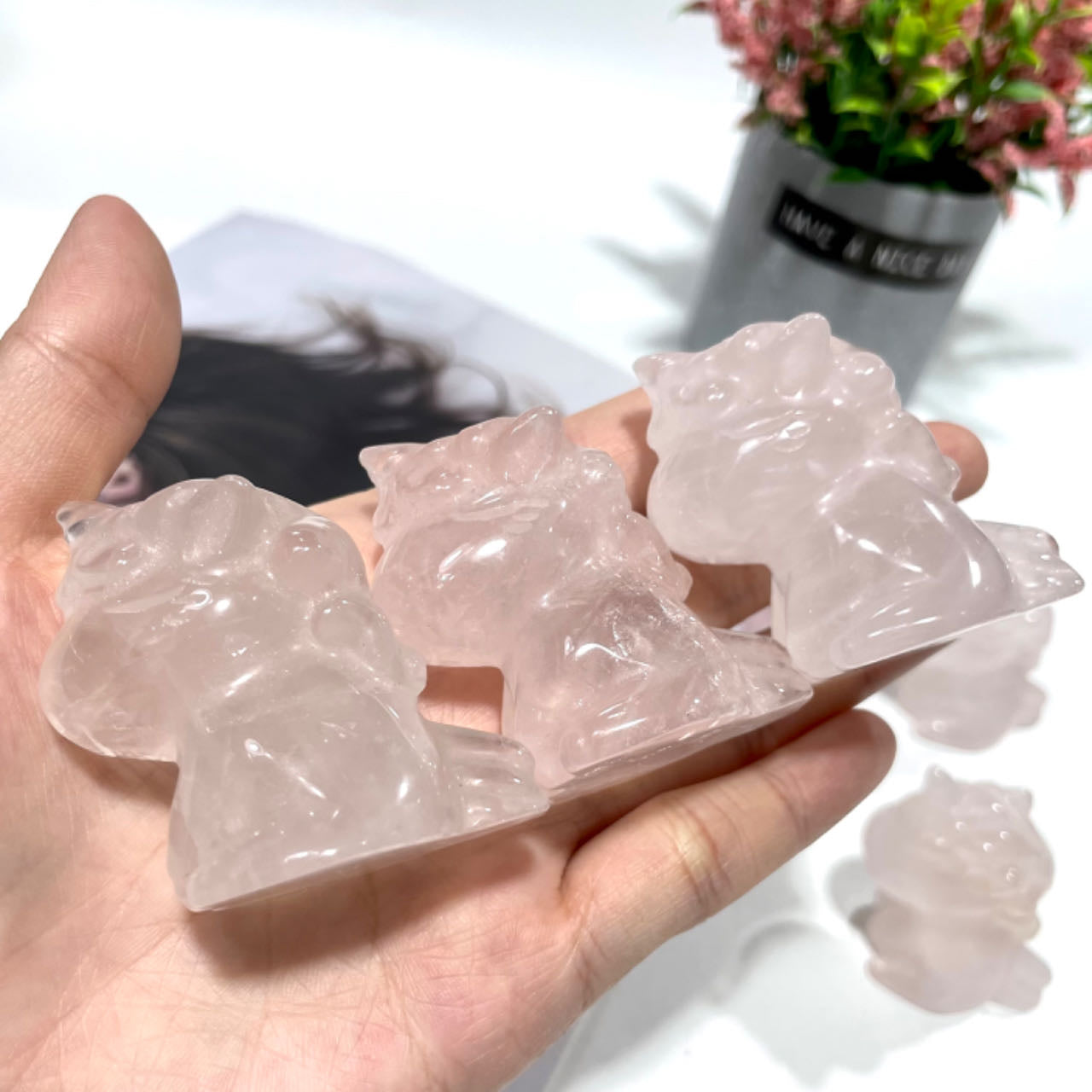 2 Counts Rose Quartz Unicorn Crystal 4.5CM Natural Gemstone Semi Precious Healing Crystals Enhance Positive Energy Home Decoration From IG Crystal