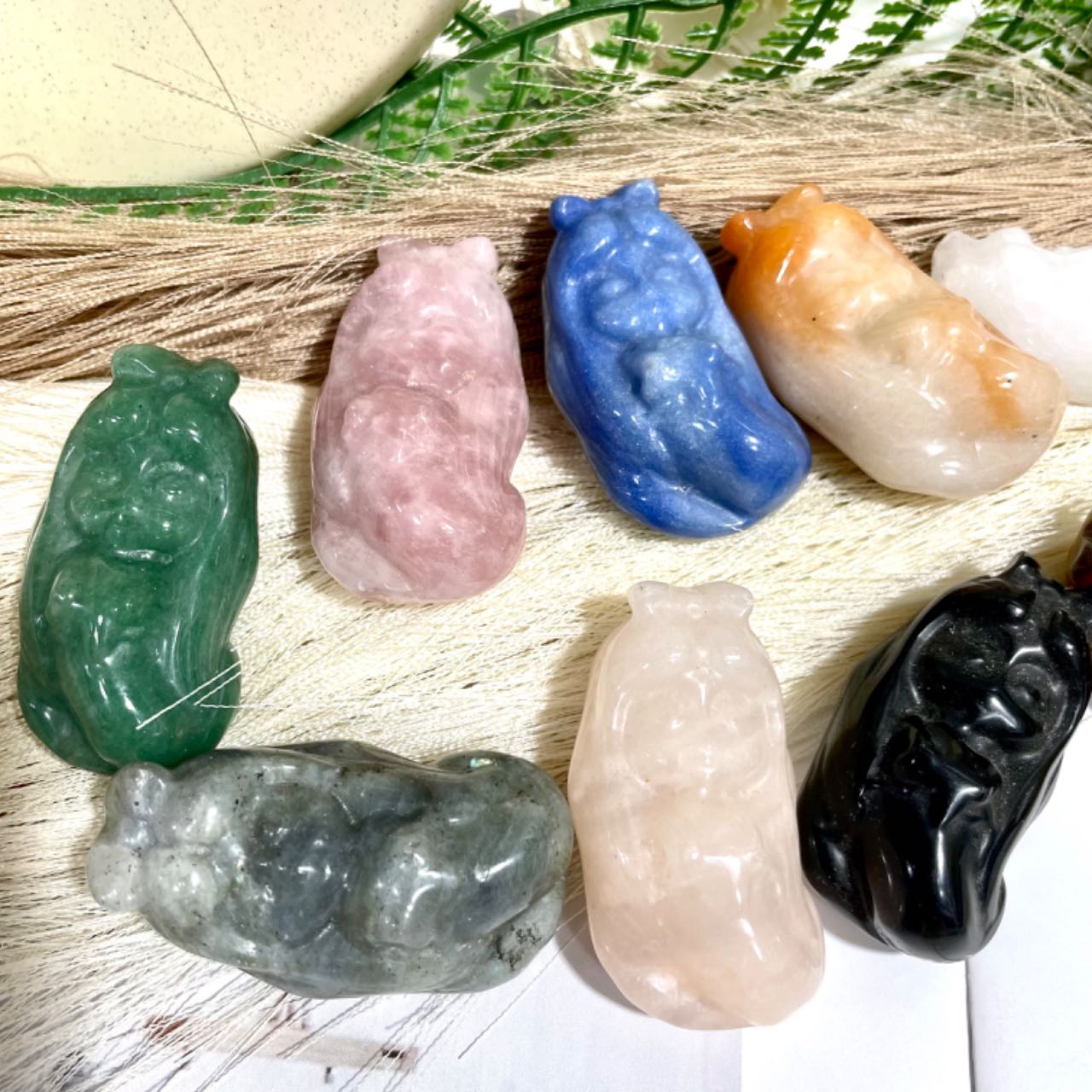 8 Counts Different Material Mermaid Crystal Clear Quartz Rose Quartz Lavakite Red Obsidian Fire Quartz Amethyst Green Aventurine Healing Stone Home Decoration From IG Crystal