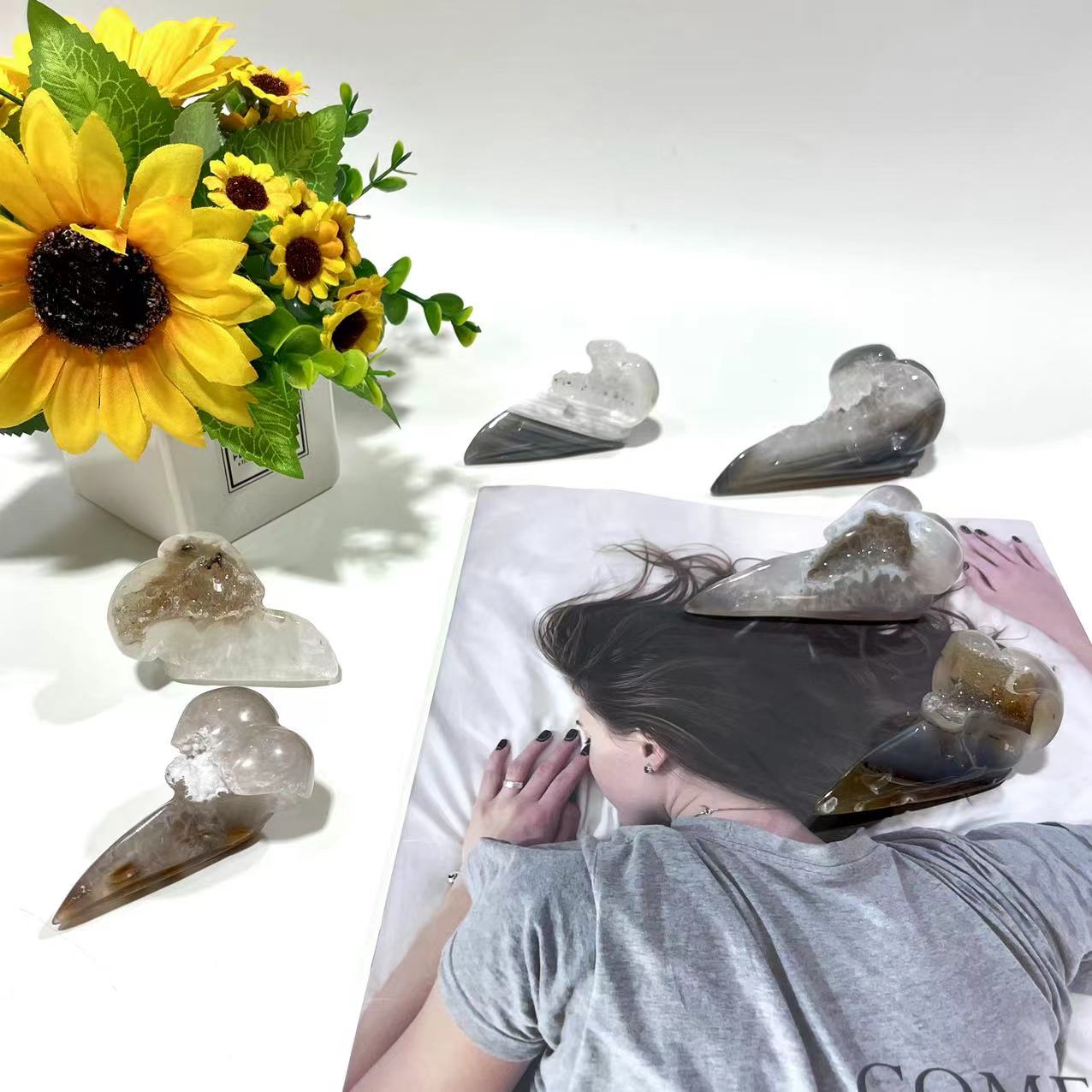 3 Counts Crow's Head Geode Crystal Carvings Natural Stone Gem Mining Chakra Balancing Reiki Healing Crystal Mystery Crystal Display Crystal Shopping Online Home Office Decor From IG Crystal