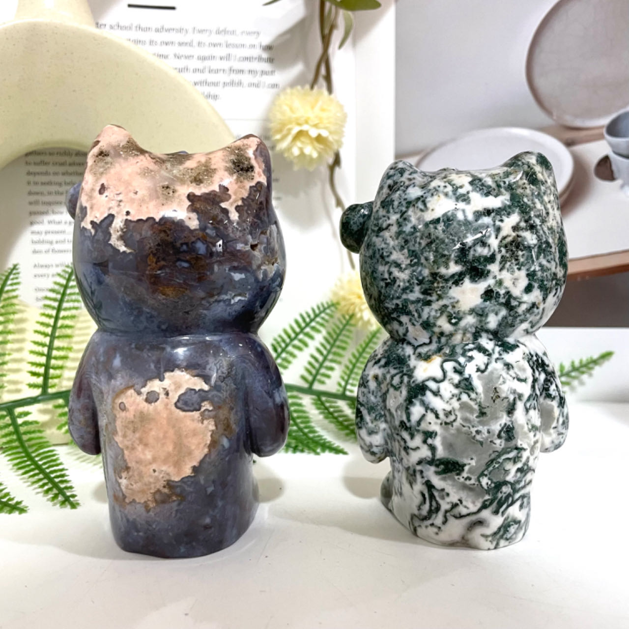 Moss Agate Crystal Hello Kitty Stochastic 1PCS Healing Stone Home Decoration From IG Crystal