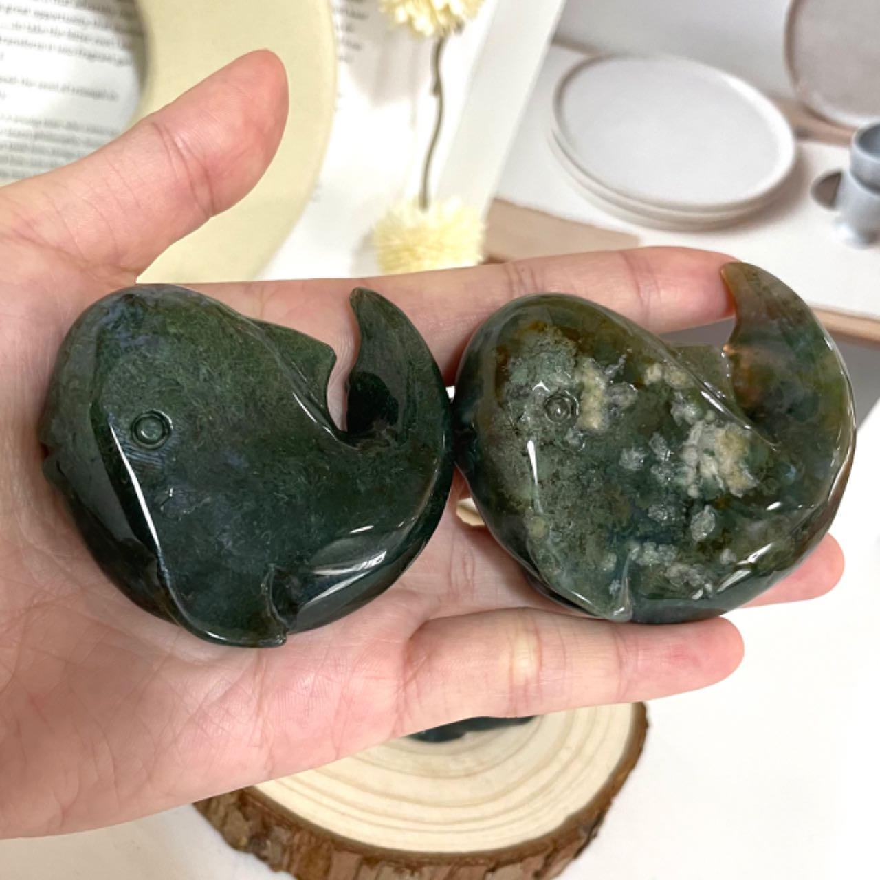 Moss Agate Whale Crystal Healing Stone Stochastic 2PCS Home Decoration From IG Crystal