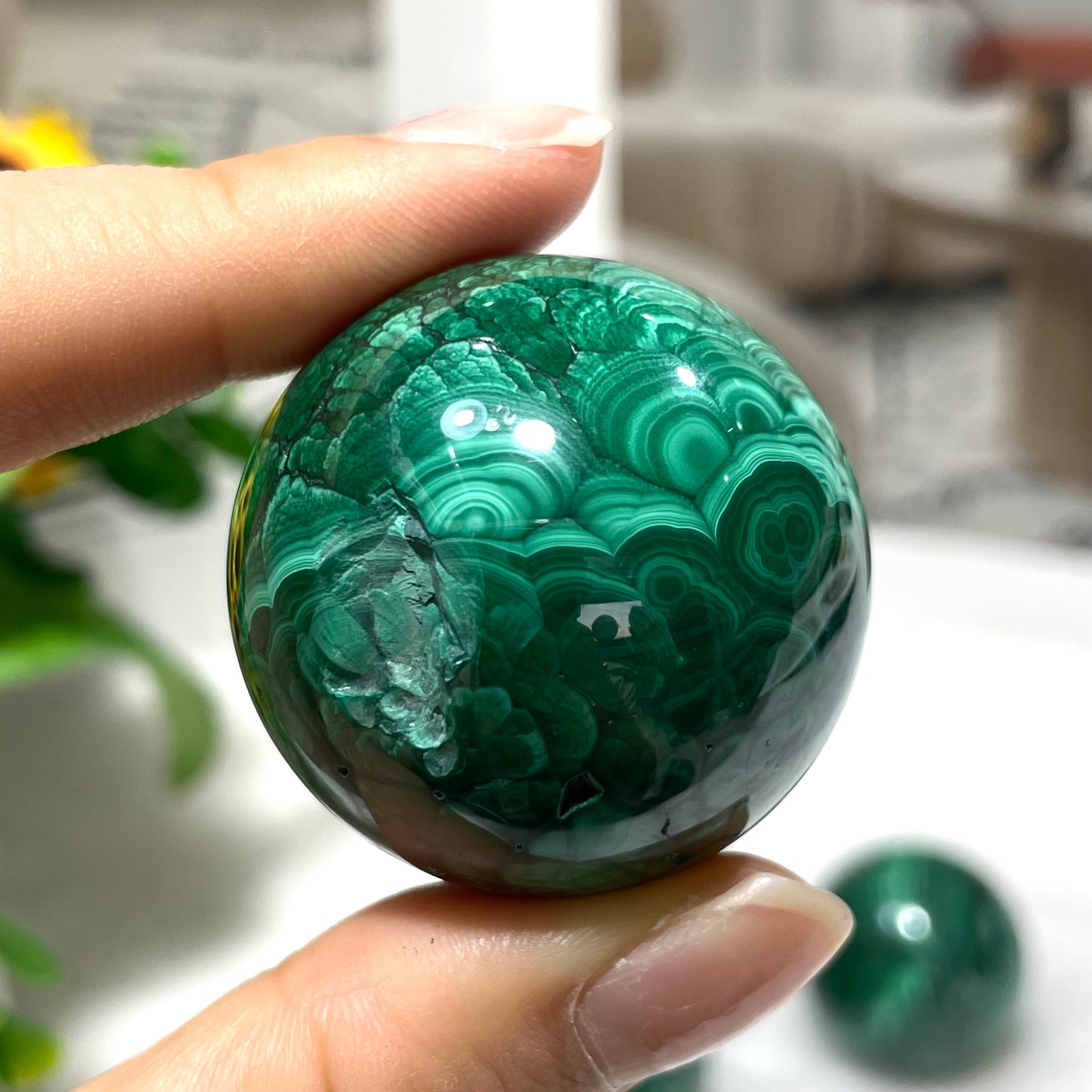 2 Counts 3.5cm Malachite Ball Natural Stone Gem Mining Chakra Balancing Reiki Healing Crystal Mystery Crystal Display Crystal Shopping Online Home Office Decor From IG Crystal