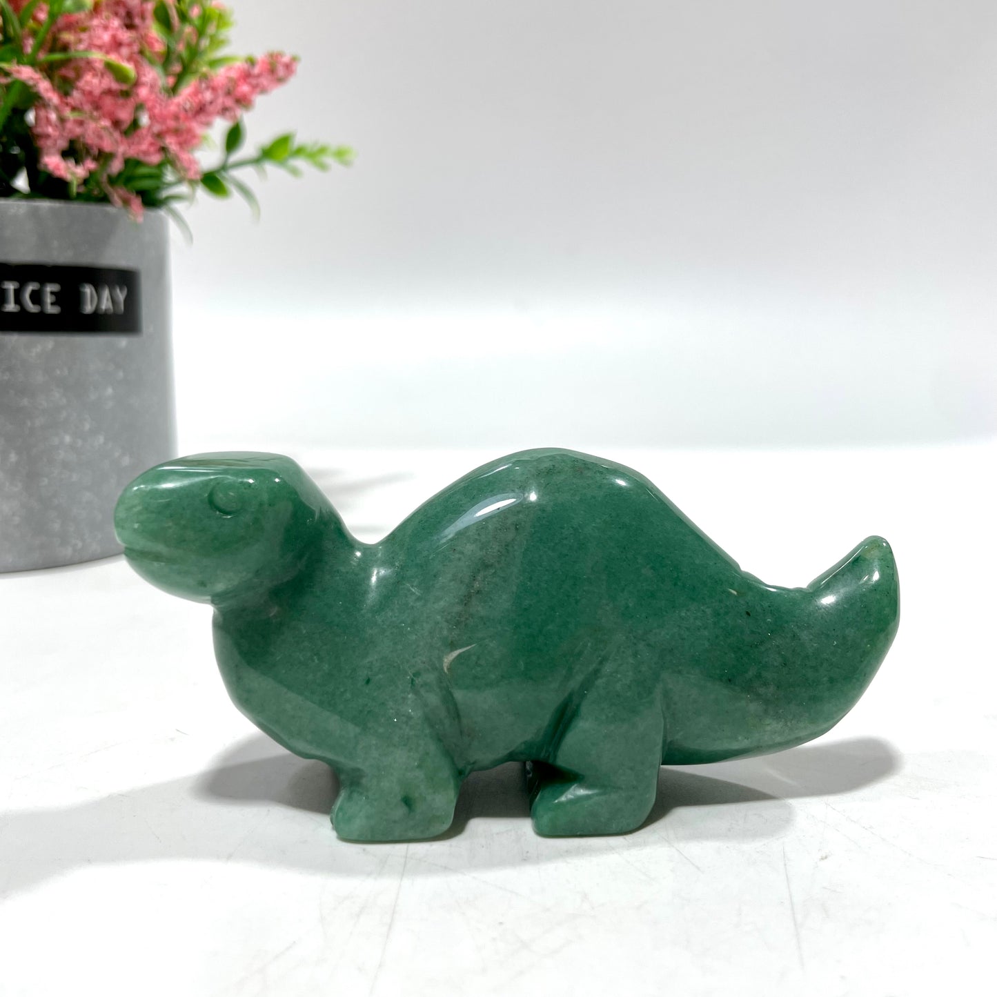 Green Aventurine Animal Crystal Carvings Flower Fairy Cat bird Tortoise Dolphin Bear Fish Seal Dinosaur Rhinoceros Frog Shark Carvings Healing Stones Natural Stone Chakra Balancing Reiki Home Office Decor From IG Crystal
