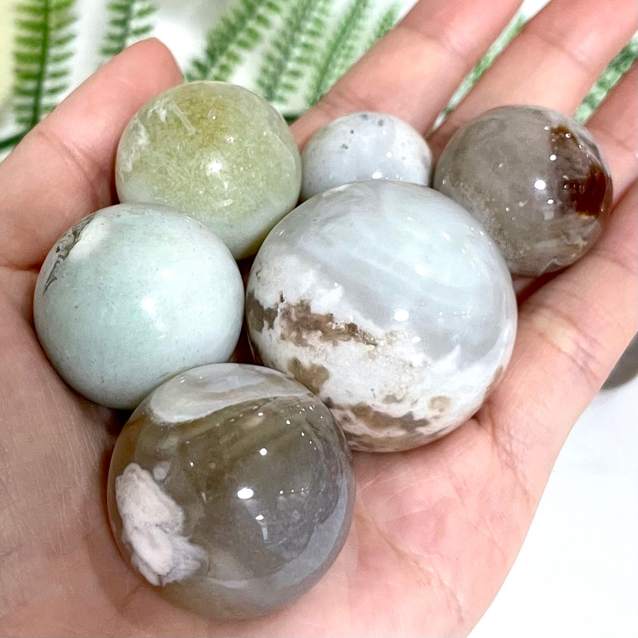 5~7 Counts Small Green Flower Agate Balls 2~4cm Healing Stone Home Decoration From IG Crystal