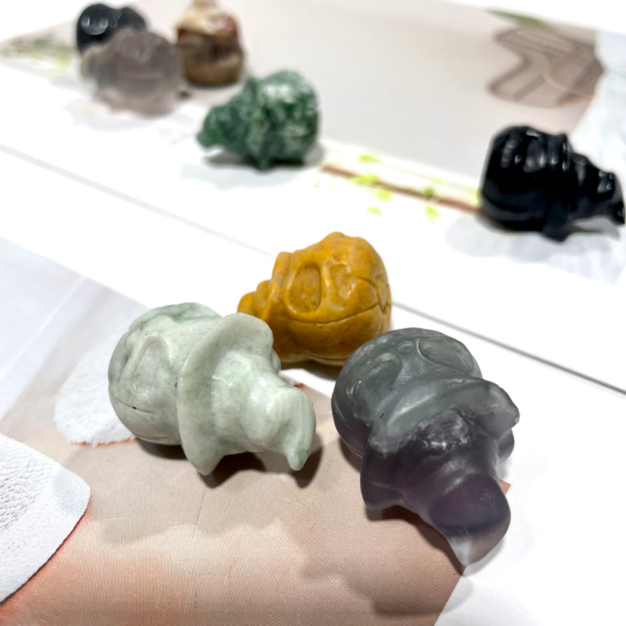 5 Counts Halloween Pumpkin Crystal Carving Healing Crystal Gem Reiki Healing Home Decor Crystal Jewelry Shop Pretty Crystals From IG Crystal