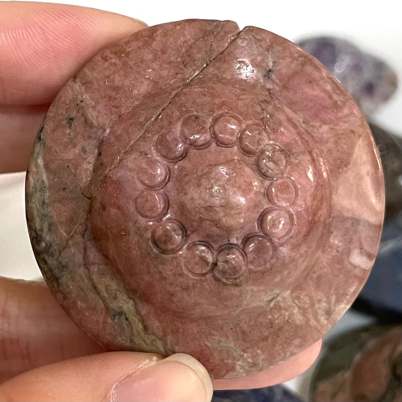 Different Maerail UFO Crystal Clear Quartz Rose Quartz Dalmatian Jasper Amethyst Stochastic 10PCS about 5CM From IG Crystal