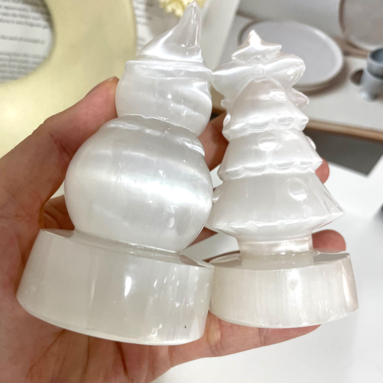 1 Count 10CM Selenite Snowman Christmas Tree Tower Bear Flower Fairy Angel Skull Crystal Natural Gemstone Semi Precious Healing Crystals Enhance Positive Energy Home Decoration From IG Crystal