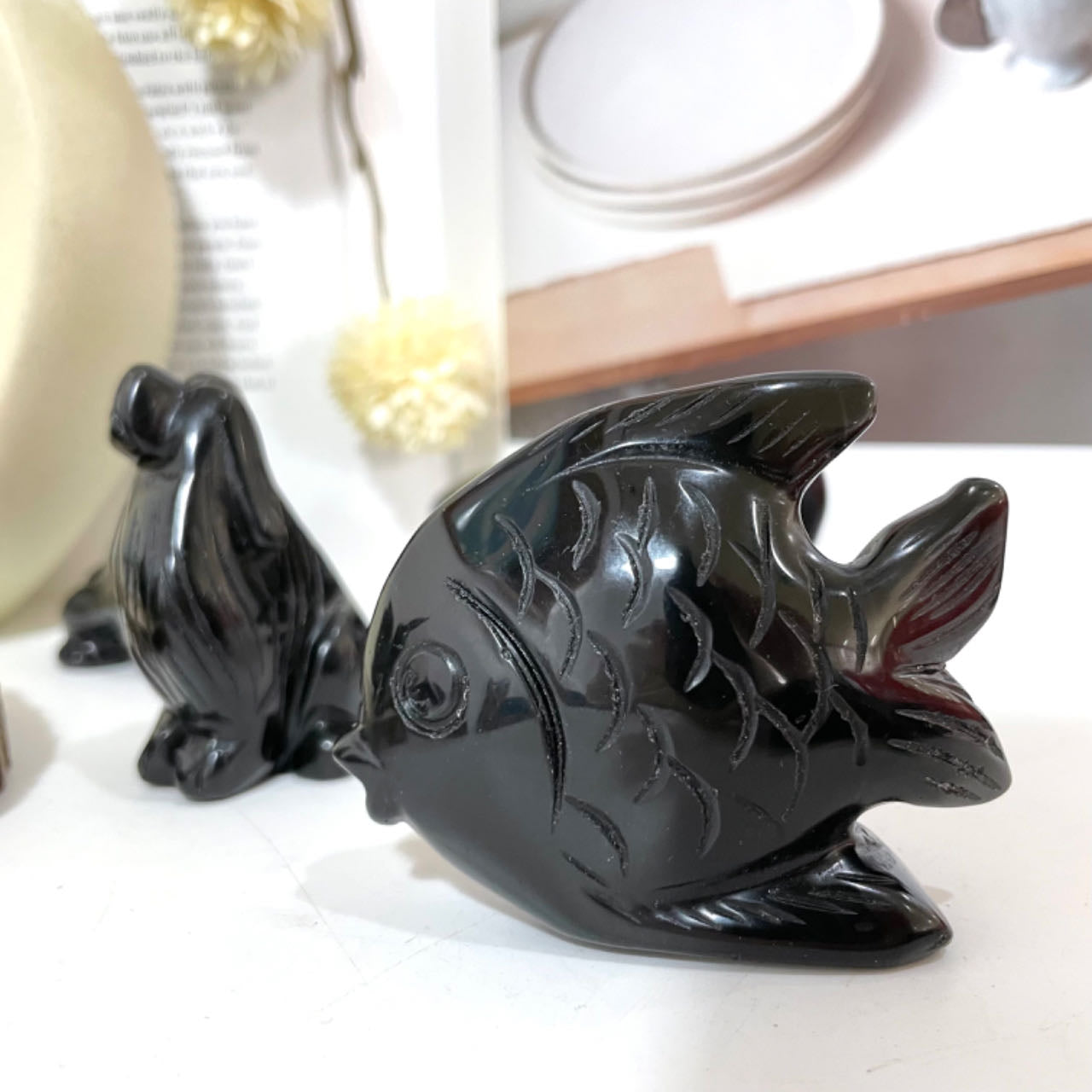 Obsidian Animals Crystal Dolphin Fish Shark Seal Frog Owl Bird Dog Healing Stone Home Decoration From IG Crystal