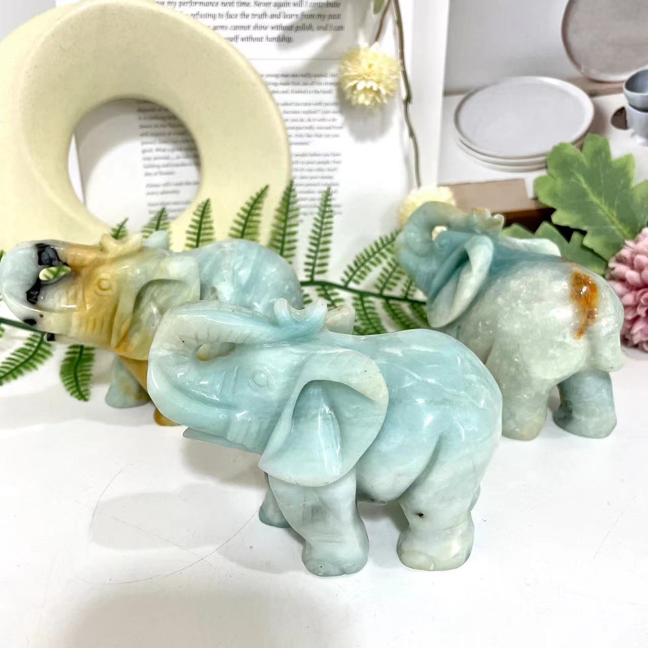Carribean Calcit Animals Crystal Elephant Penguin Bear Healing Stone Stochastic 1PCS From IG Crystal