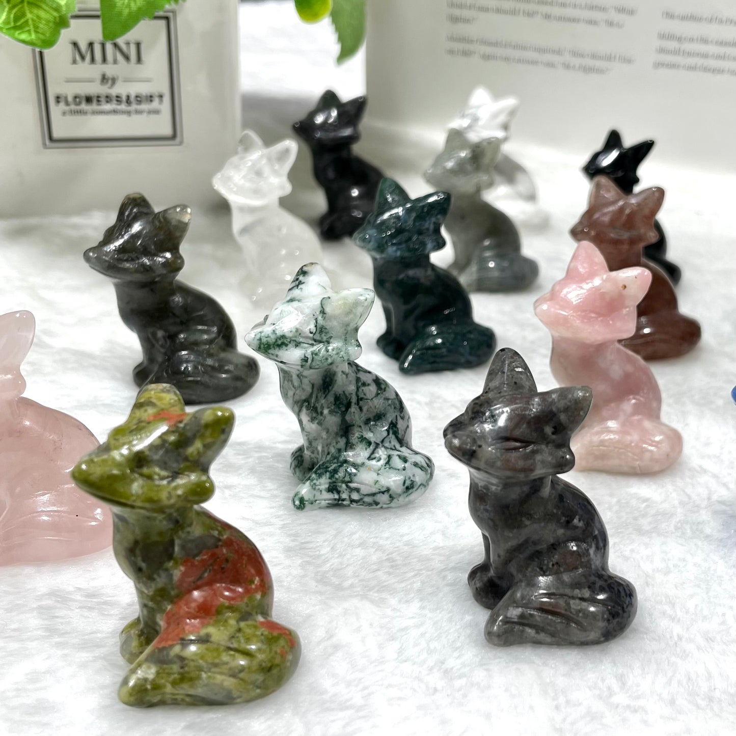 5 Counts Different Materials Fox Crystal Carving Healing Stones Natural Stone Chakra Balancing Reiki Home Office Decor From IG Crystal