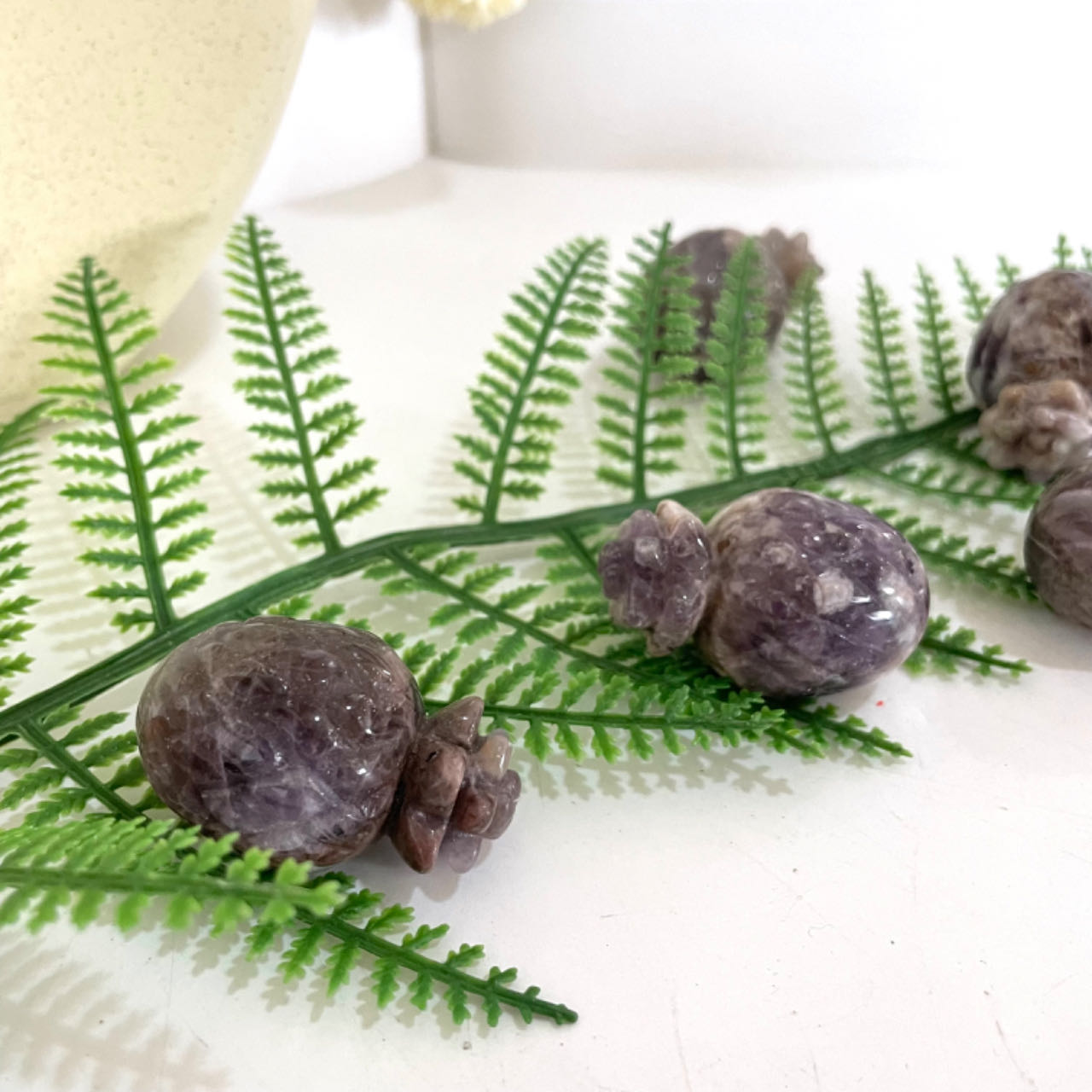 4PCS Small Amethyst Pineapple Healing Crystal Home Decoration From IG Crystal