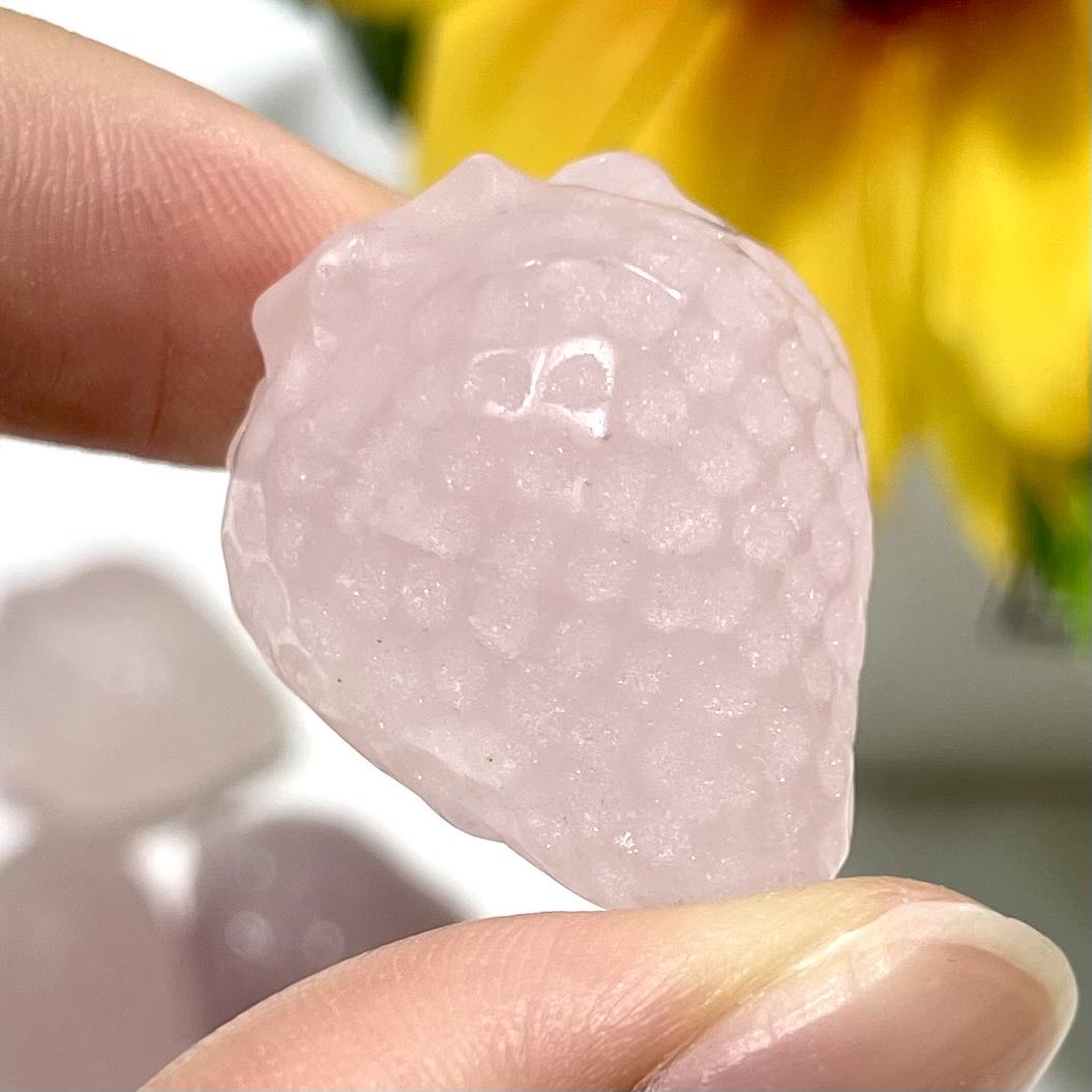 4 Counts Rose Quartz Strawberries Crystal Natural Crystals Healing Stones Crystal Jewelry Shop Pretty Crystals Home Decoration From IG Crystal