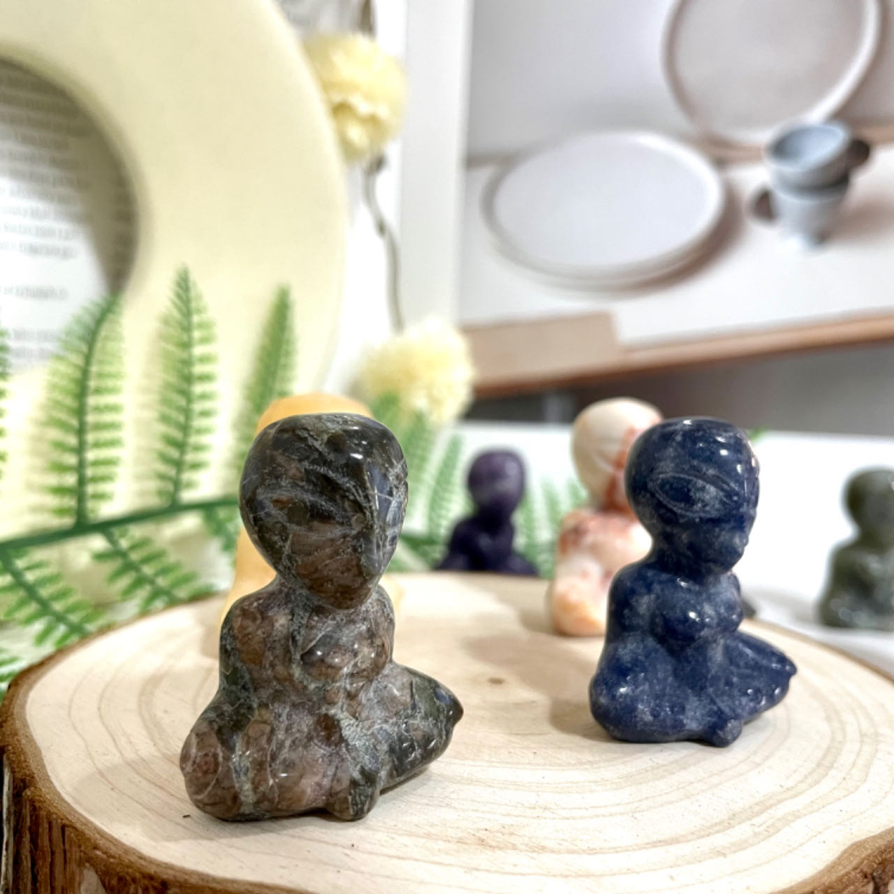 Different Maerail High Quality Natural Ultraman Buddha Crystals 3 Counts Healing Stone Home decoration From IG Crystal