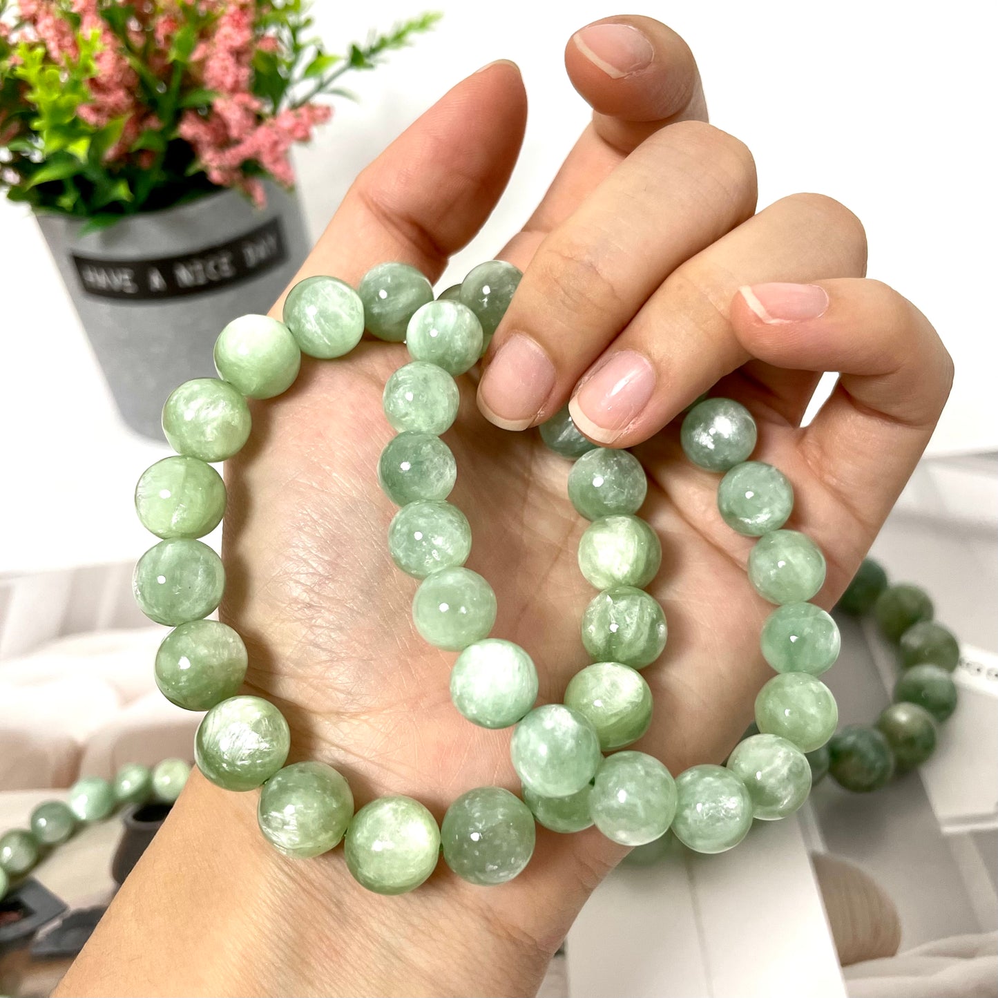 Light Green Mika Crystal Bracelets 9~13mm Natural Crystals Healing Crystals Bracelet for Women and Men Teens Crystal Jewelry Shop Pretty Crystals From IG Crystal