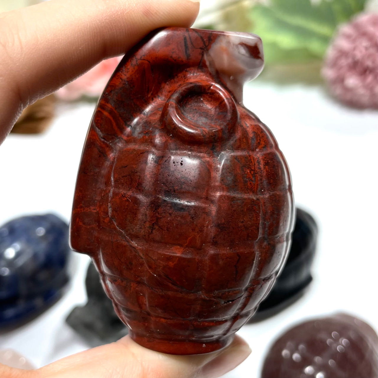 4 Counts Different Materials Bomb Crystal Rose Quartz Black Obsidian Moss Agate Strawberry Quartz Red Jasper Africa Blood Stone Healing Crystal Home Decoration From IG Crystal