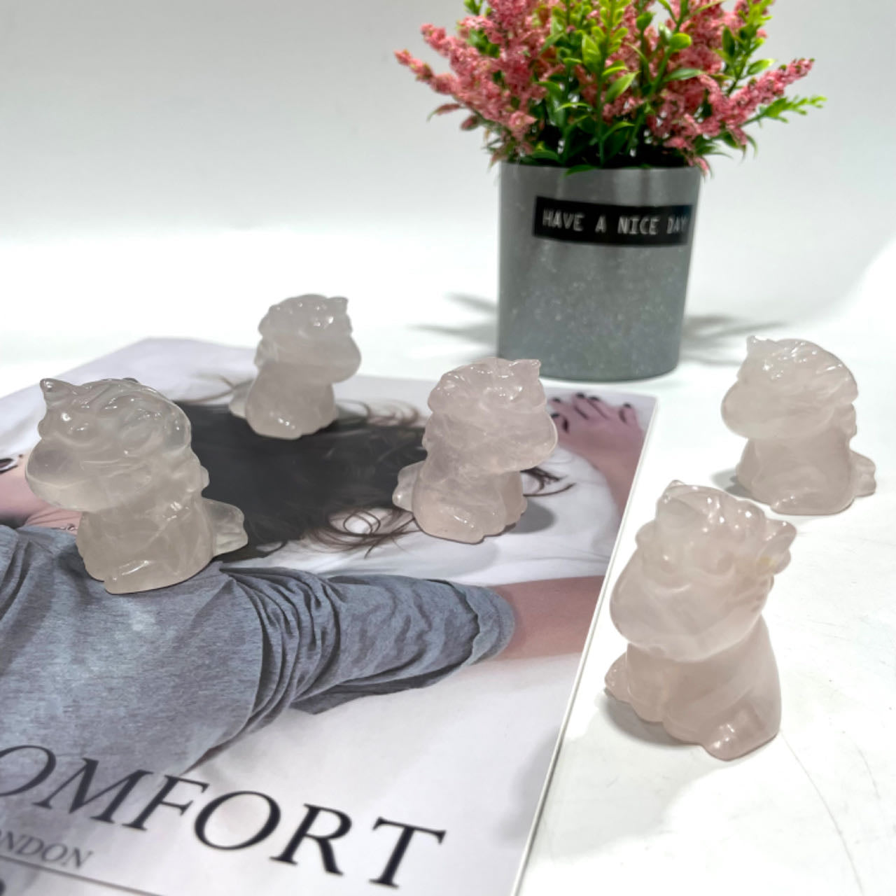 2 Counts Rose Quartz Unicorn Crystal 4.5CM Natural Gemstone Semi Precious Healing Crystals Enhance Positive Energy Home Decoration From IG Crystal