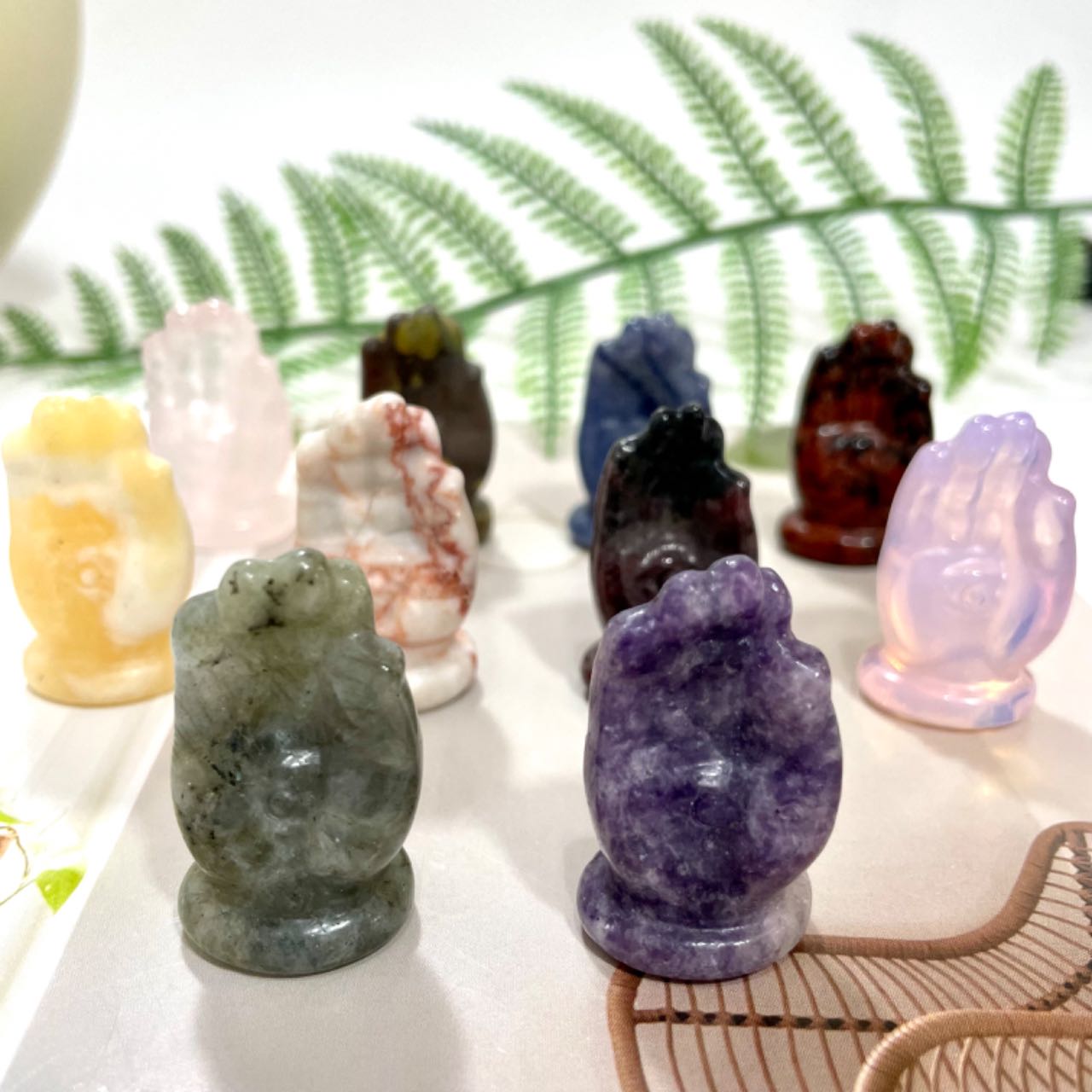 10 Counts Different Material 1.5 Inch Buddha's-hand Crystal Rose Quartz Clear Quartz Kiwi Jasper Sodalite Amethyst Opalite Unakite Healing Crystal From IG Crystal