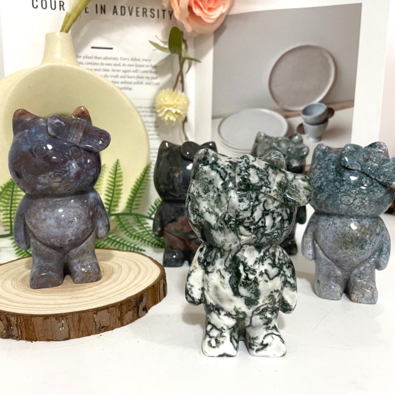 Moss Agate Crystal Hello Kitty Stochastic 1PCS Healing Stone Home Decoration From IG Crystal