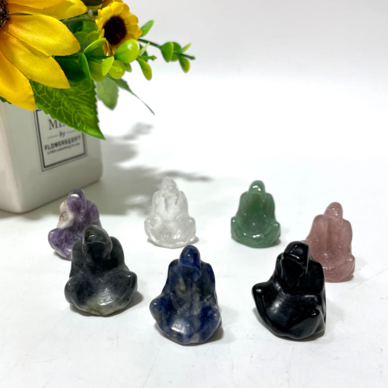 Halloween Various Materials 4CM Gravestone 5CM Black Obsidian Crow 3CM Death Crystal Carvings Set Rose Quartz Clear Quartz Yellow Tiger Eye Amethyst Sodalite Green Aventurine Rohdnite Kiwi Jasper Healing Crystal Home Decoration From IG Crystal