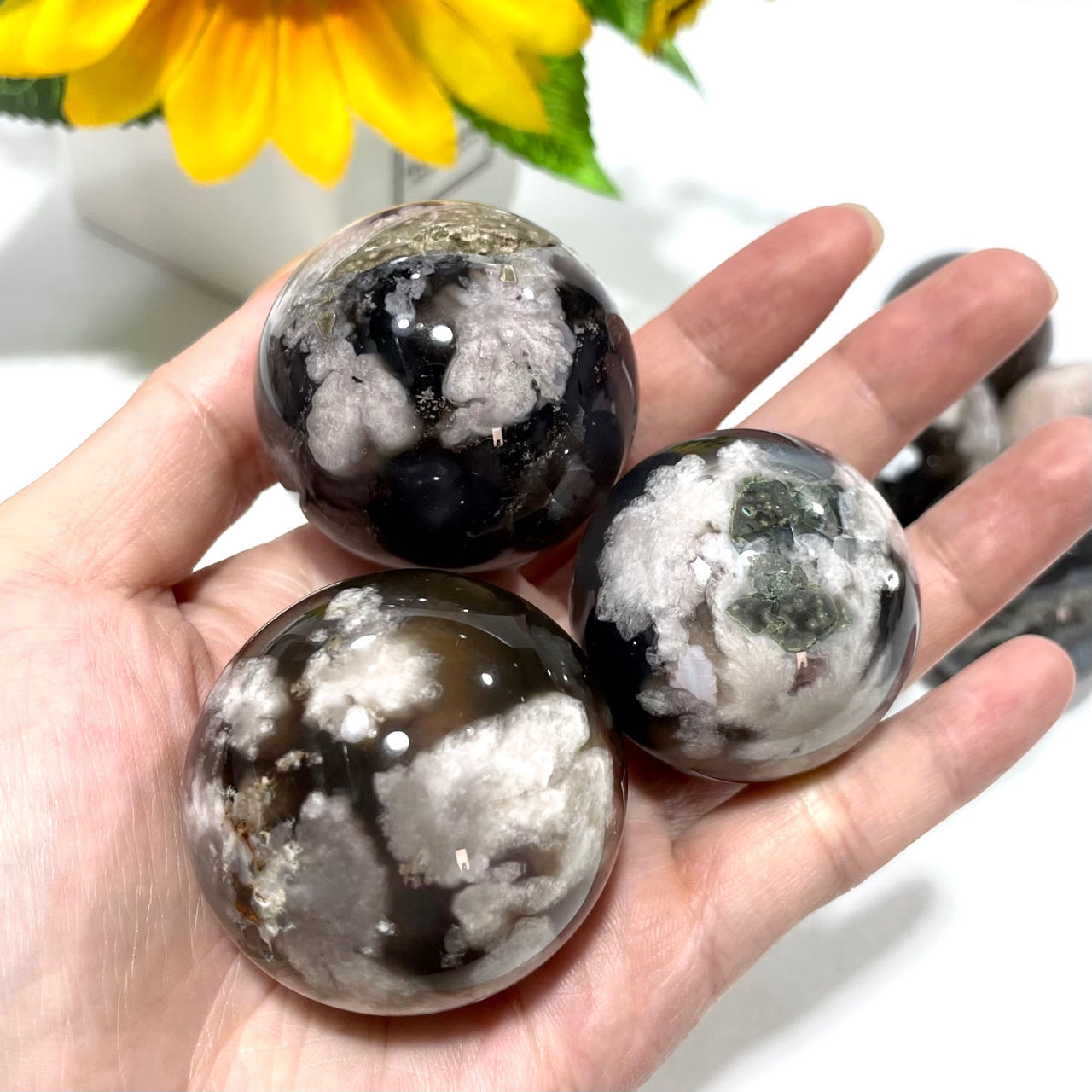 5 Counts Black Flower Agate Balls 35~45mm Crystals Sphere Decorative Ball Meditation Witchcraft Healing Stone Home Decoration From IG Crystal