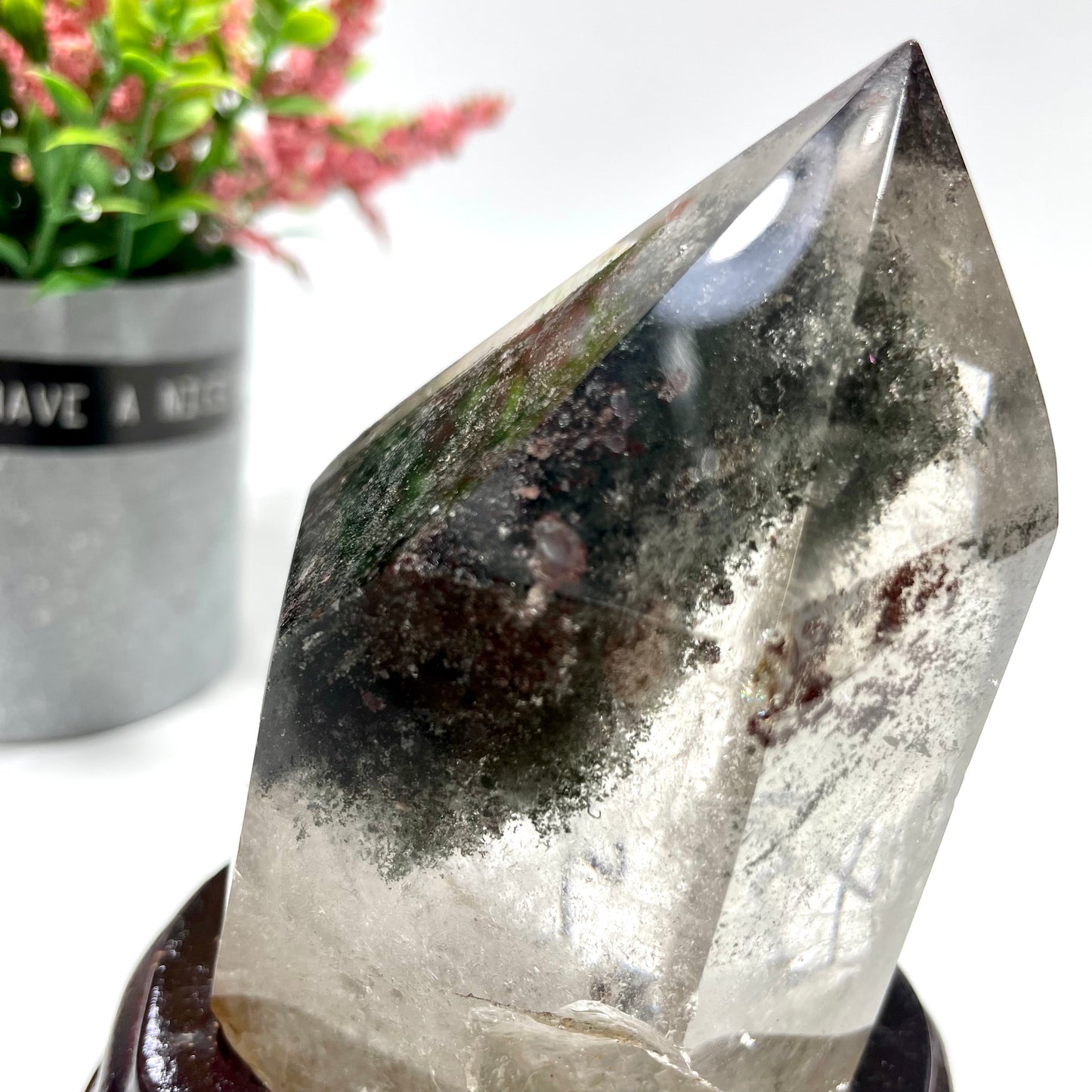 1 Count Dreen Phantom Quartz Ghost Phantom Quartz Wand With Wood Stand Healing Stones Natural Stone Chakra Balancing Reiki Home Office Decor From IG Crystal