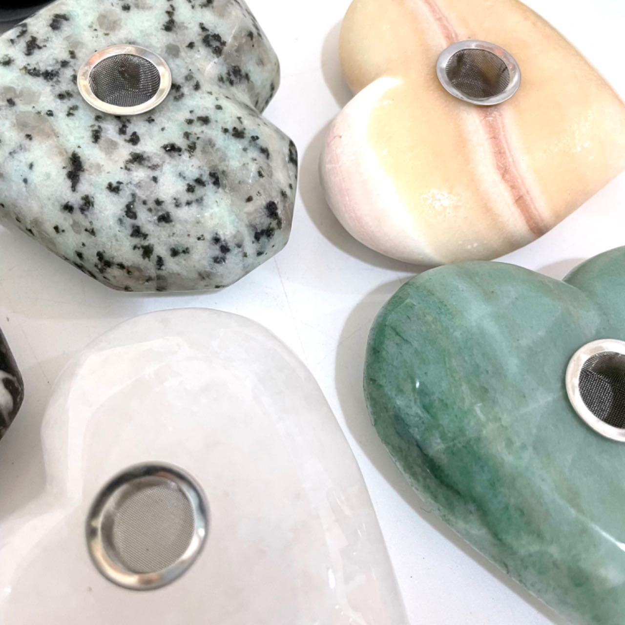 Different Maerail Heart Shape Pipe Stochastic 2PCS Rose Quartz Clear Quartz Black Obsidian Green Aventurine Kiwi Jasper From IG Crystal