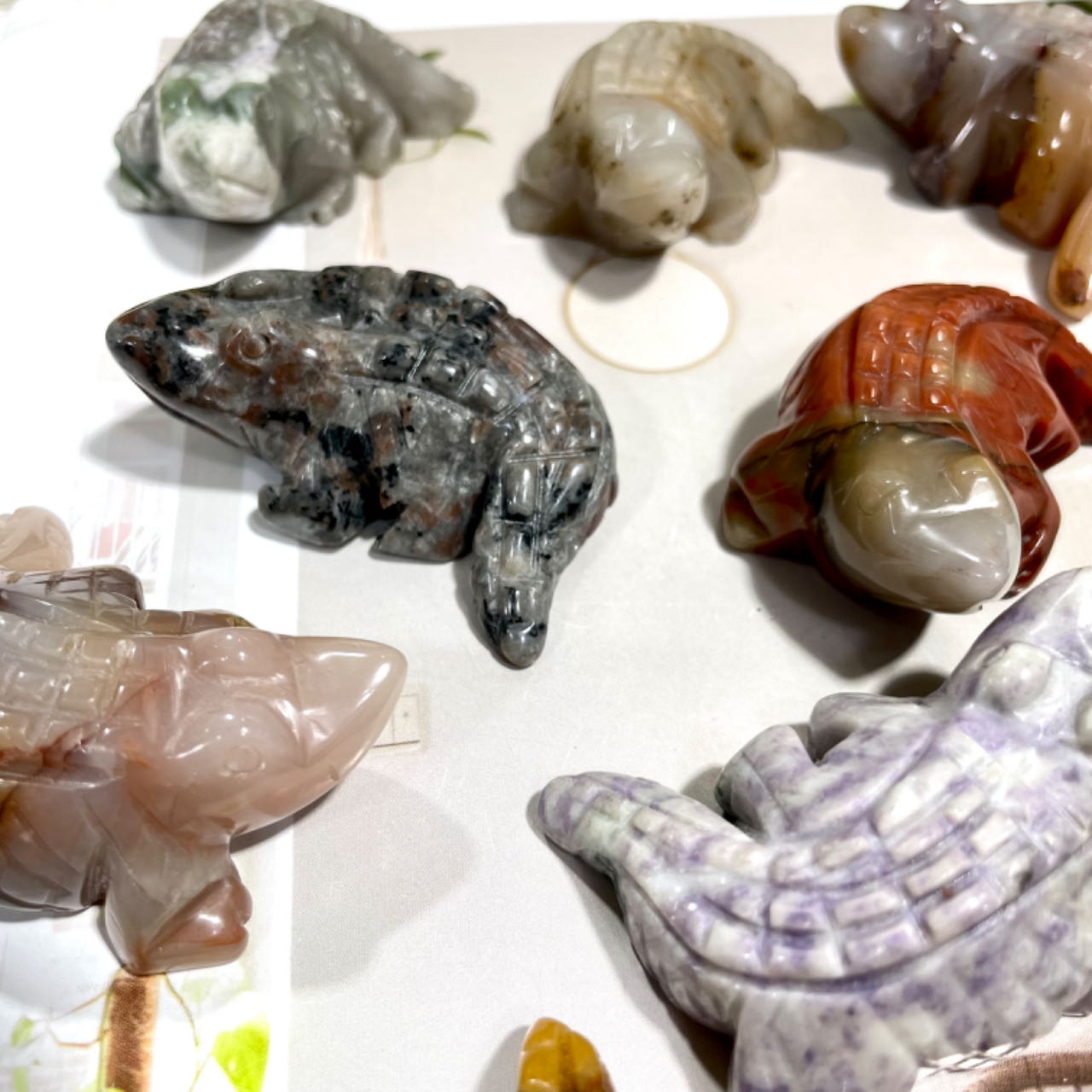 3 Counts Different Material Crocodile Crystal 5CM Amethyst Lavakite Red Obsidian Fire Quartz Healing Stone Home Decoration From IG Crystal